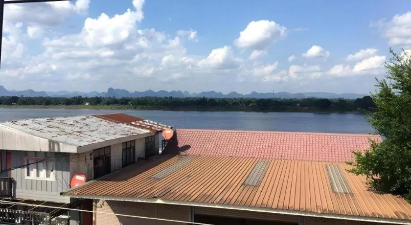 Baan Rim Khong Hotel