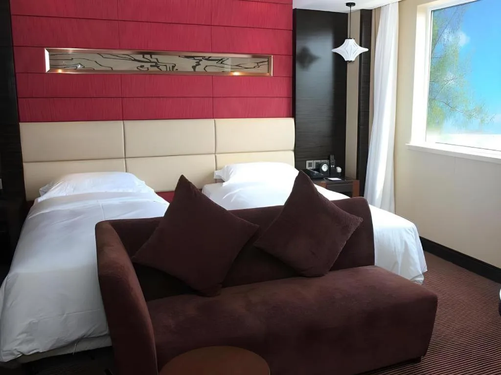 Bed in Grand Metropark Hotel Qingdao