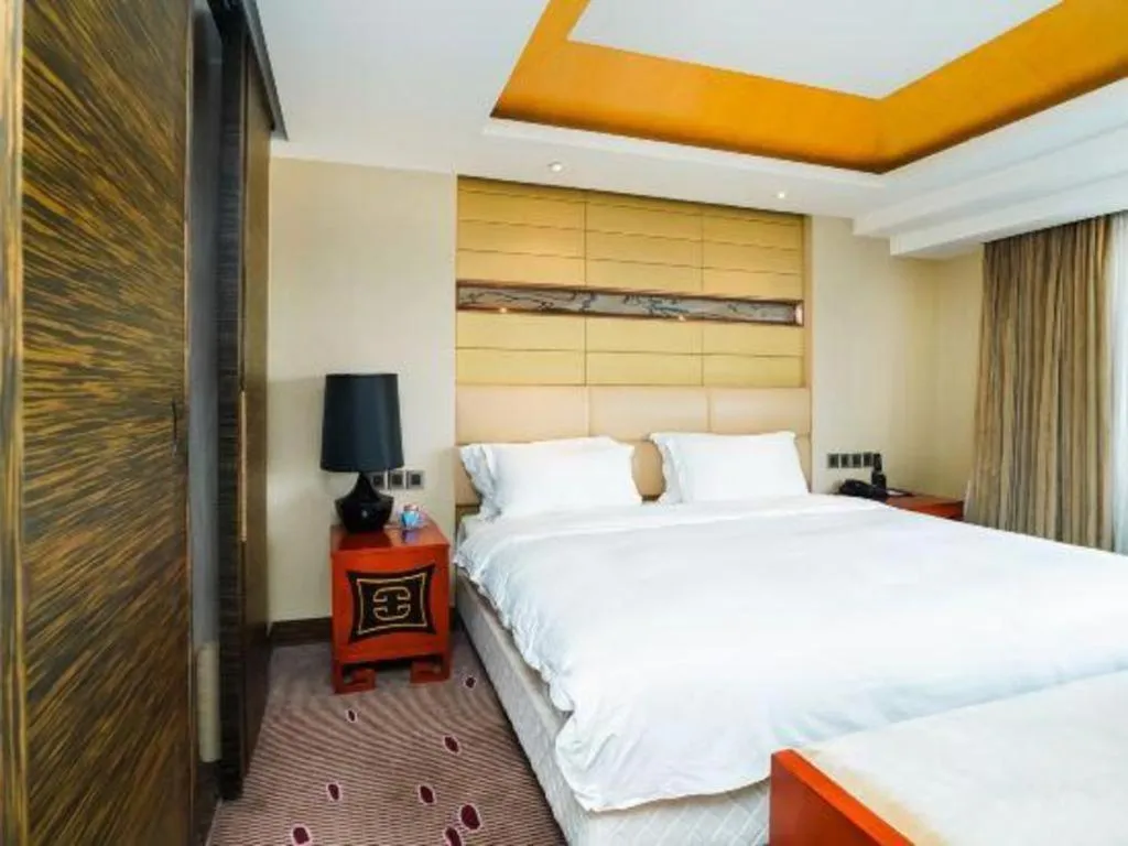 Bed in Grand Metropark Hotel Qingdao
