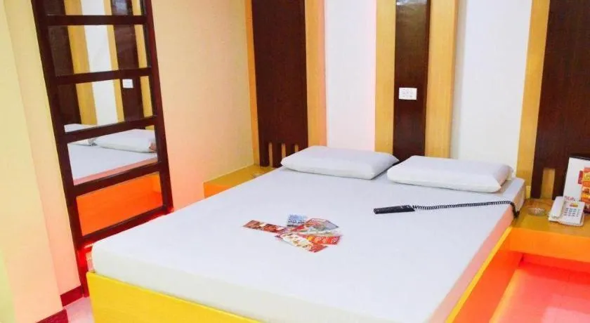 Bed in Hotel Sogo Mexico Pampanga