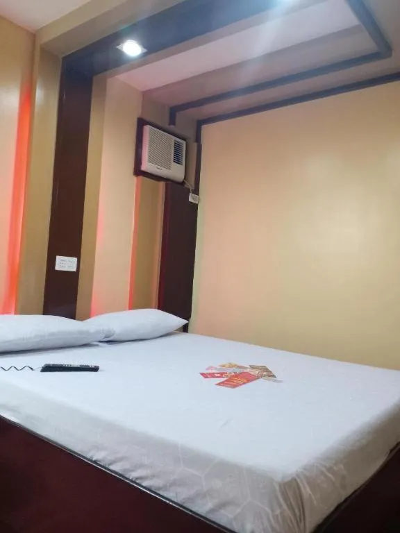 Bed in Hotel Sogo Mexico Pampanga