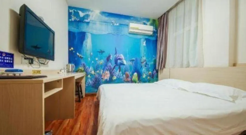 Bed in Super 8 Hotel Jinan Railway Station Square