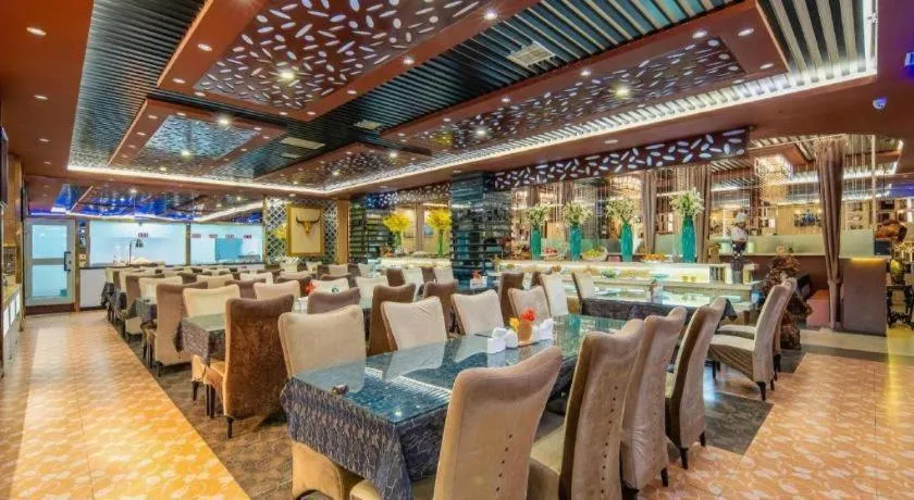 Aksu Pudong Holiday Hotel