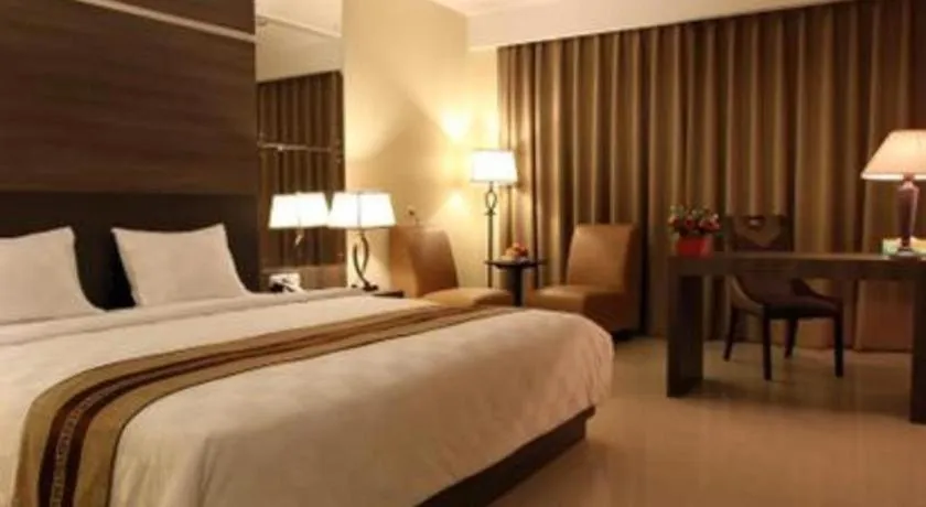 Bed in Mega Permata Hotel