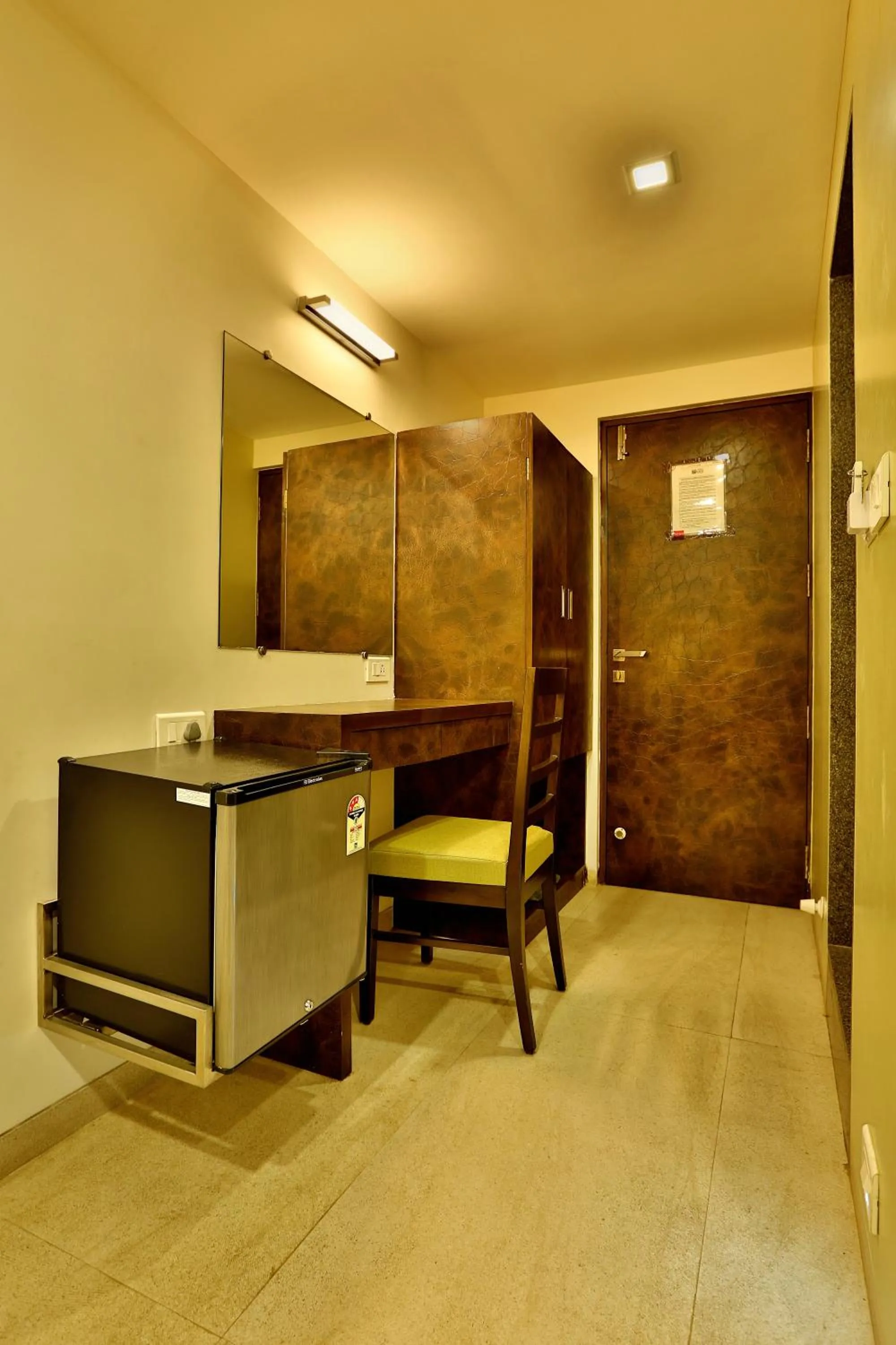 Photo of the whole room in Hotel Kabir