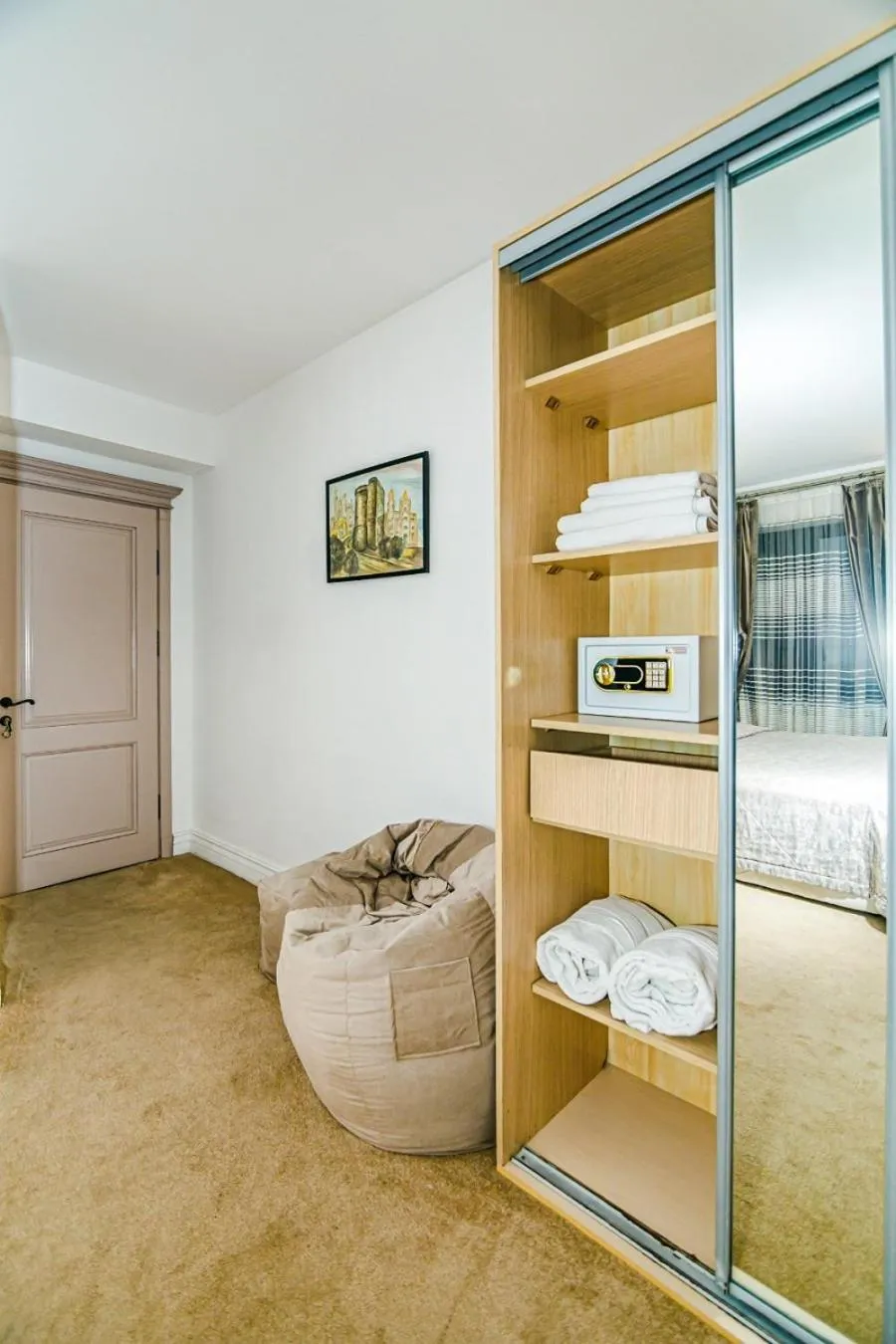 Photo of the whole room in Deniz İnn Hotel