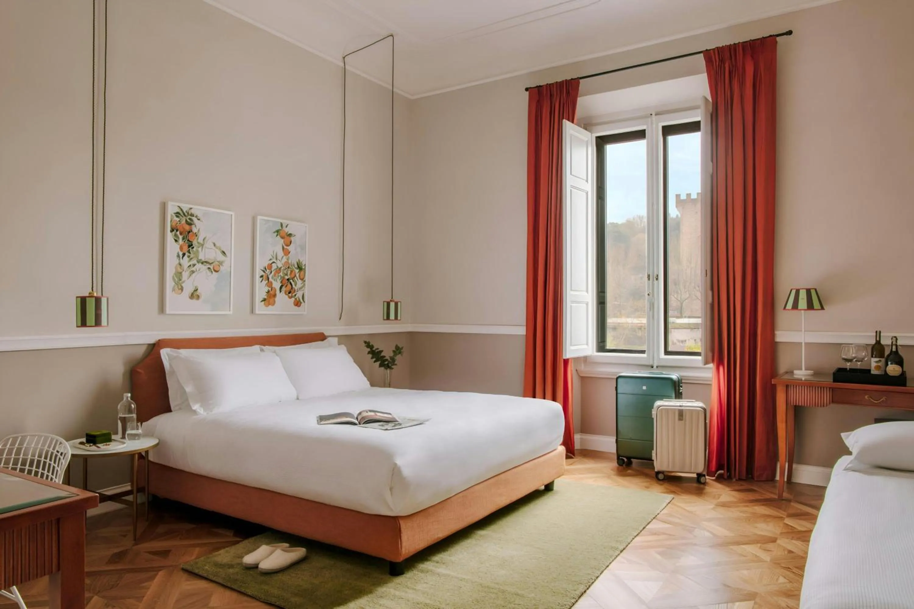 Bedroom, Bed in The Sonetto Hotel Piazza Santa Croce, Sonder by Marriott Bonvoy