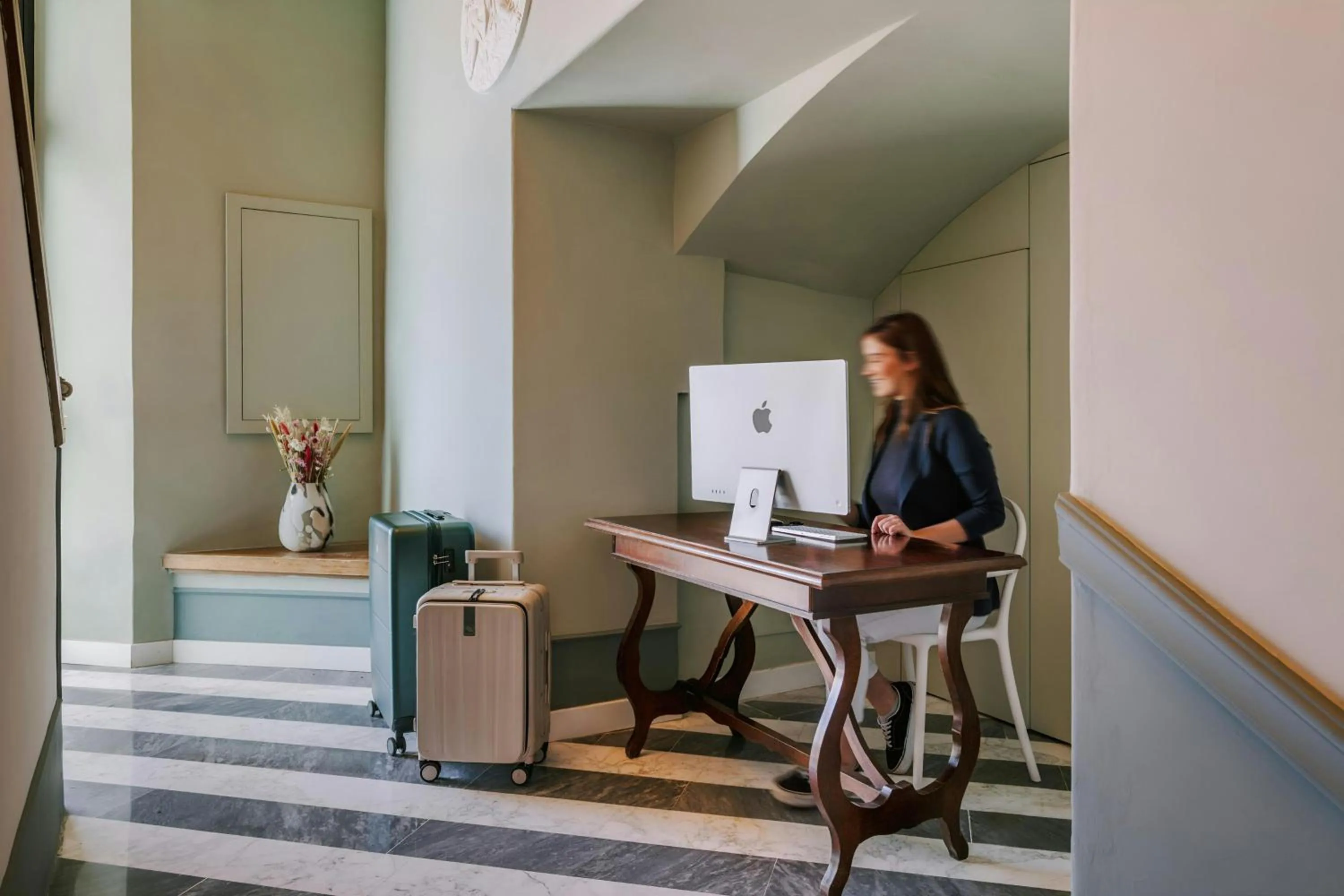 Lobby or reception in The Sonetto Hotel Piazza Santa Croce, Sonder by Marriott Bonvoy