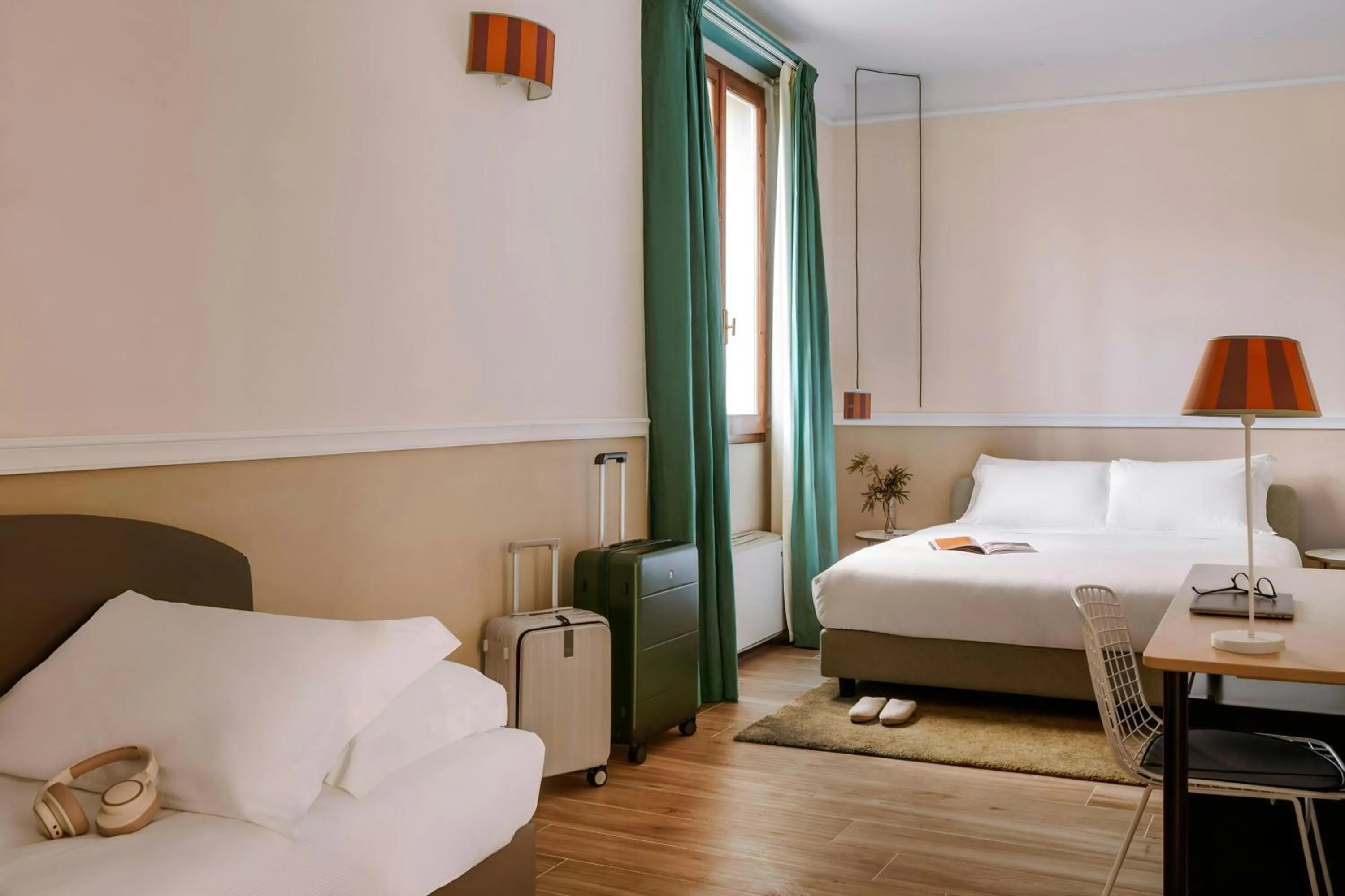 Bedroom, Bed in The Sonetto Hotel Piazza Santa Croce, Sonder by Marriott Bonvoy