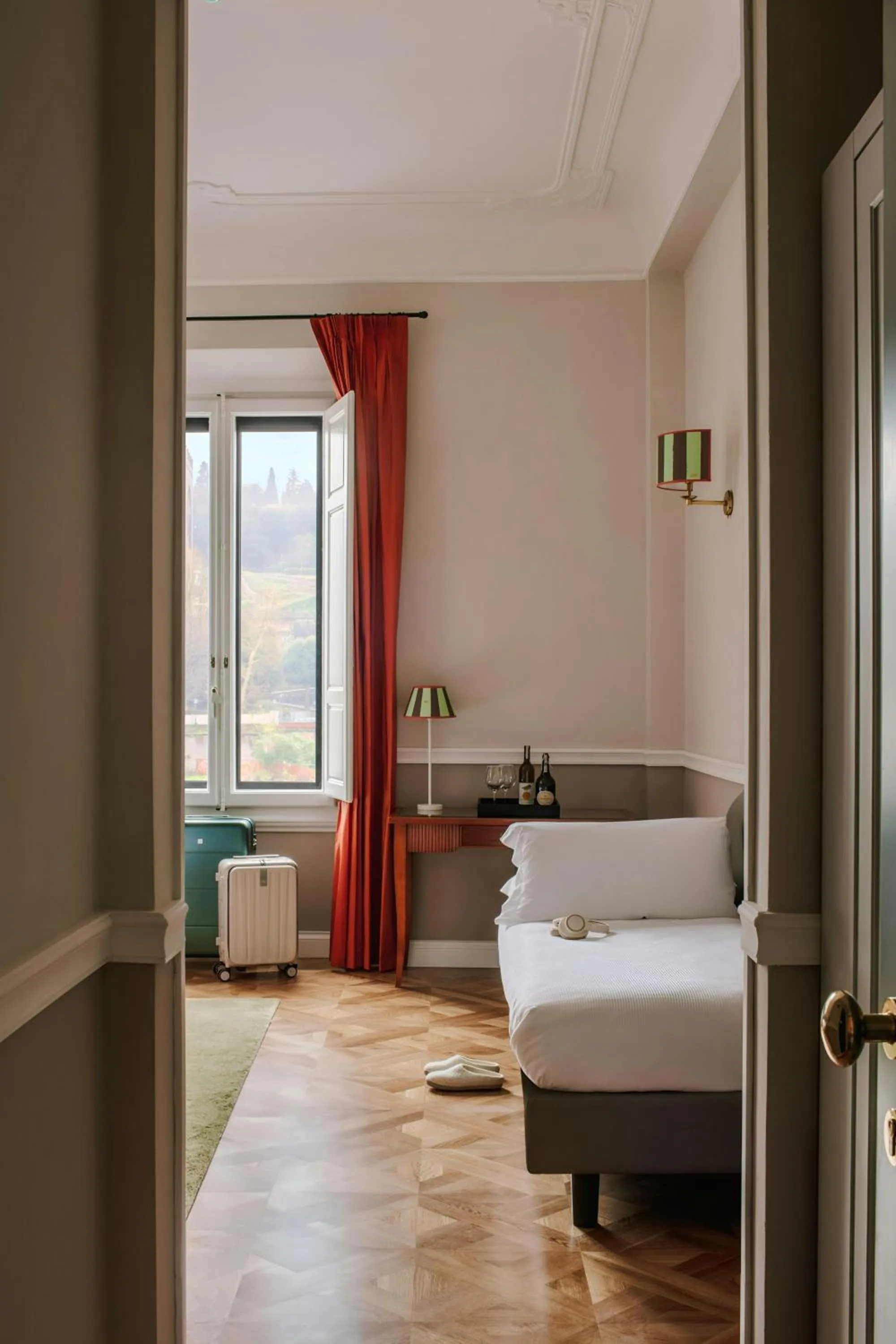 Bedroom, Bed in The Sonetto Hotel Piazza Santa Croce, Sonder by Marriott Bonvoy