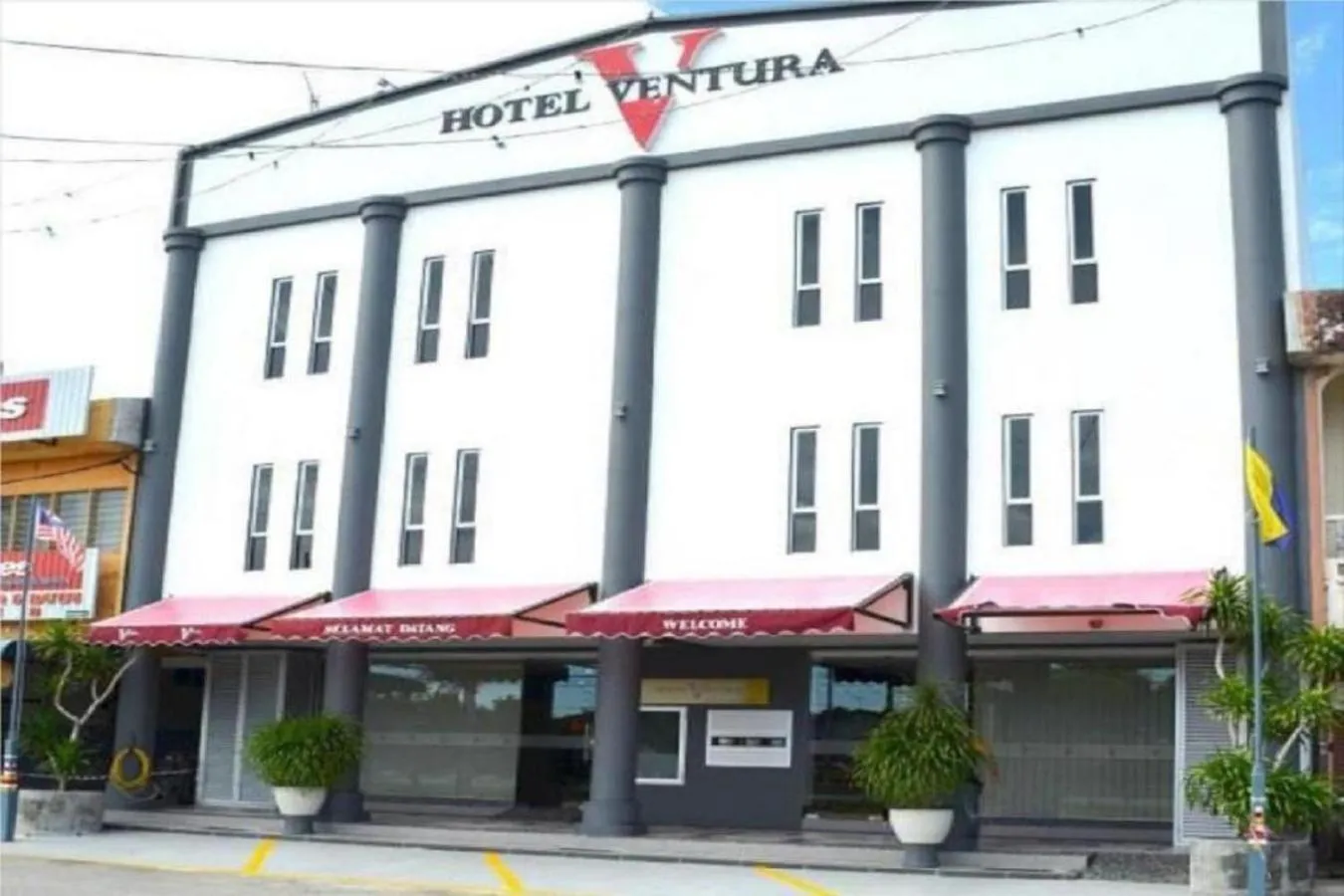 Facade/entrance in Hotel Ventura