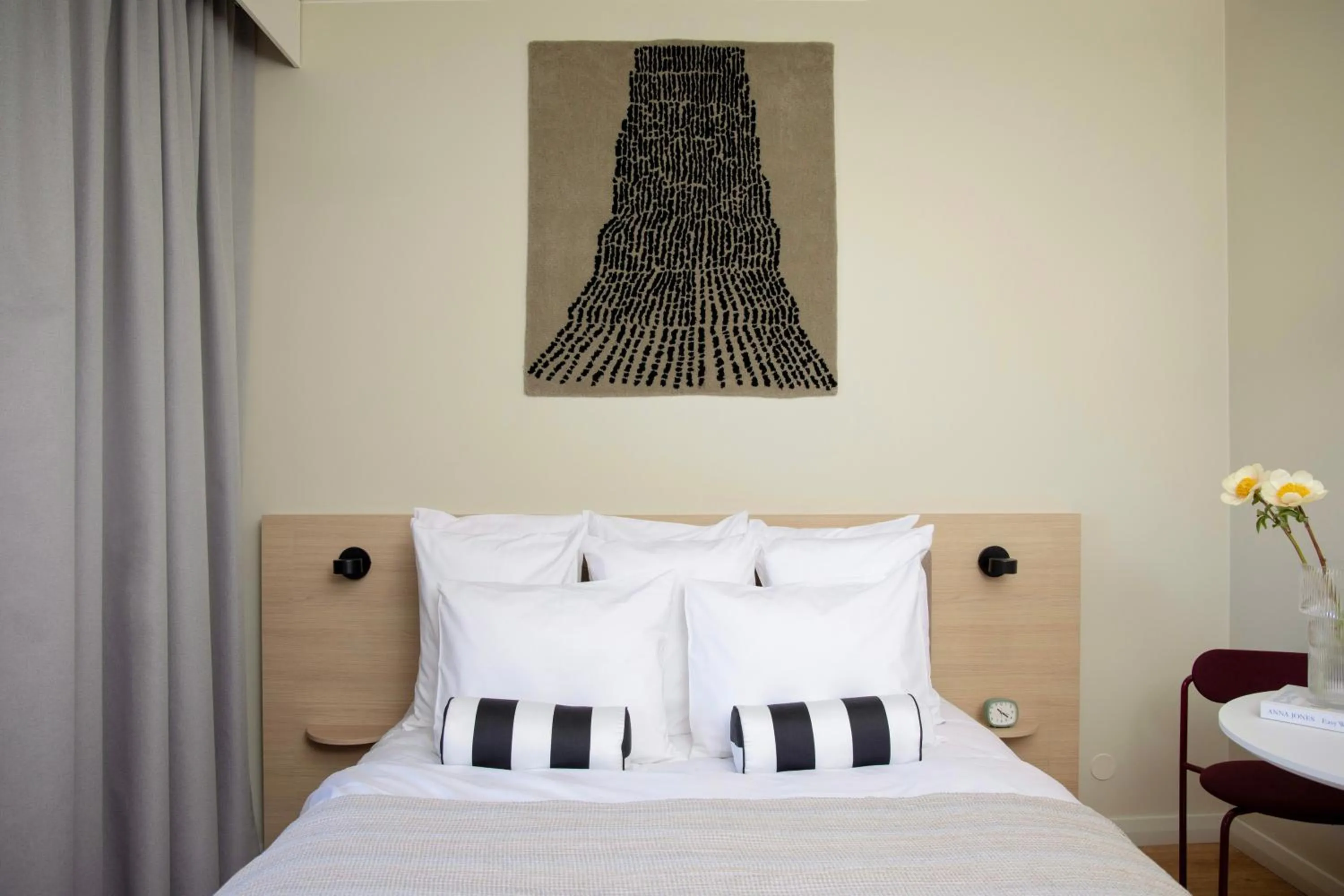 Bedroom, Bed in Bob W Turku City Centre