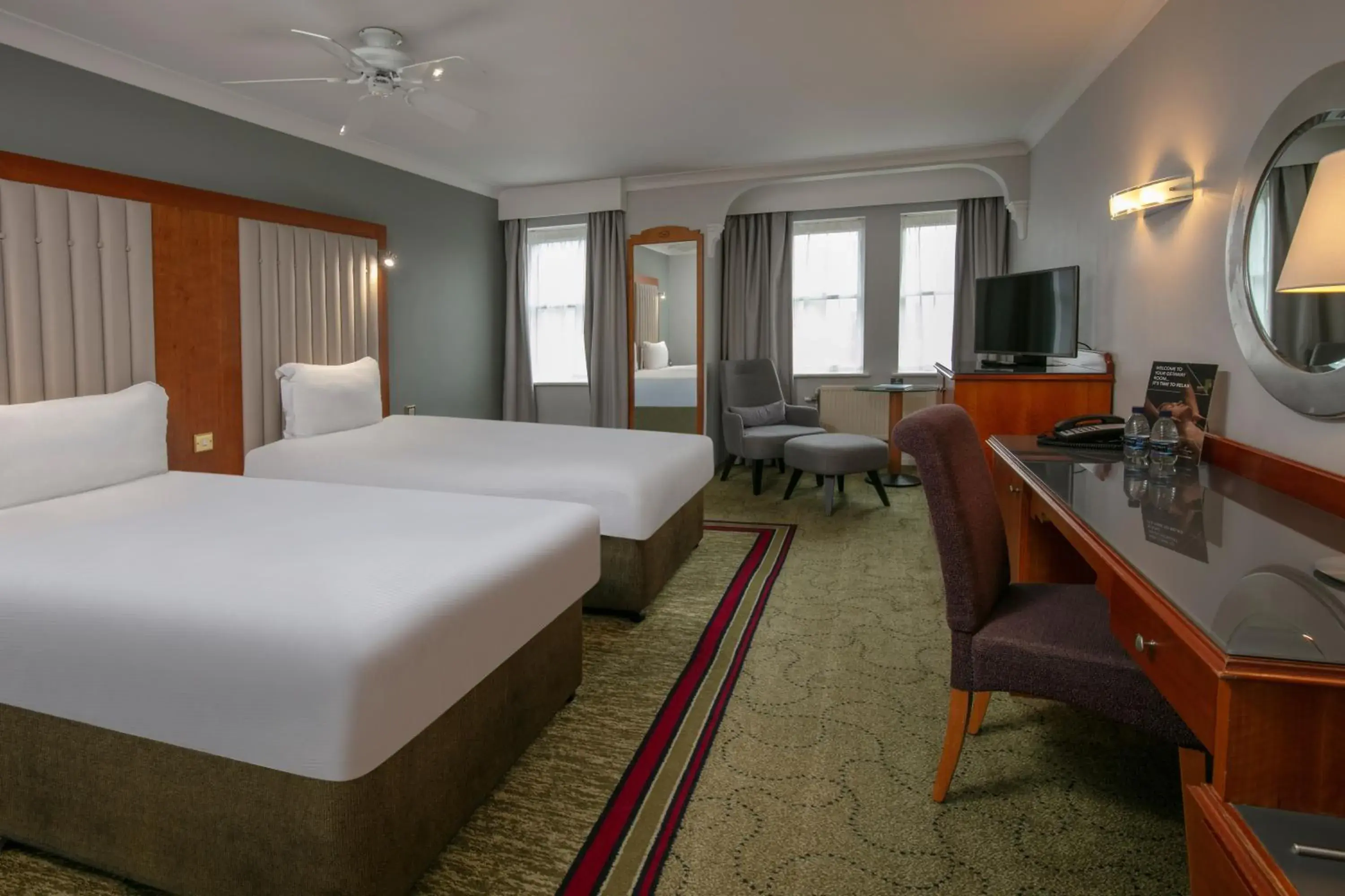 Classic Twin Room in The Park Royal Hotel & Spa Classic Twin Room in The Park Royal Hotel & Spa