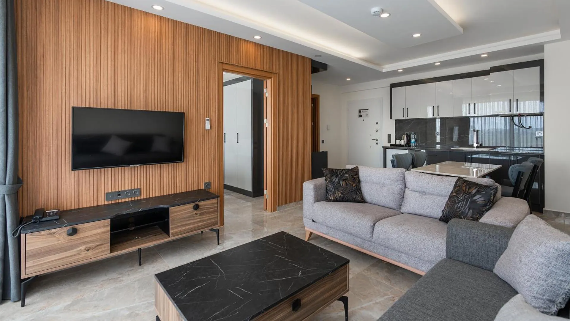 Evin Park Suit Lara & Spa