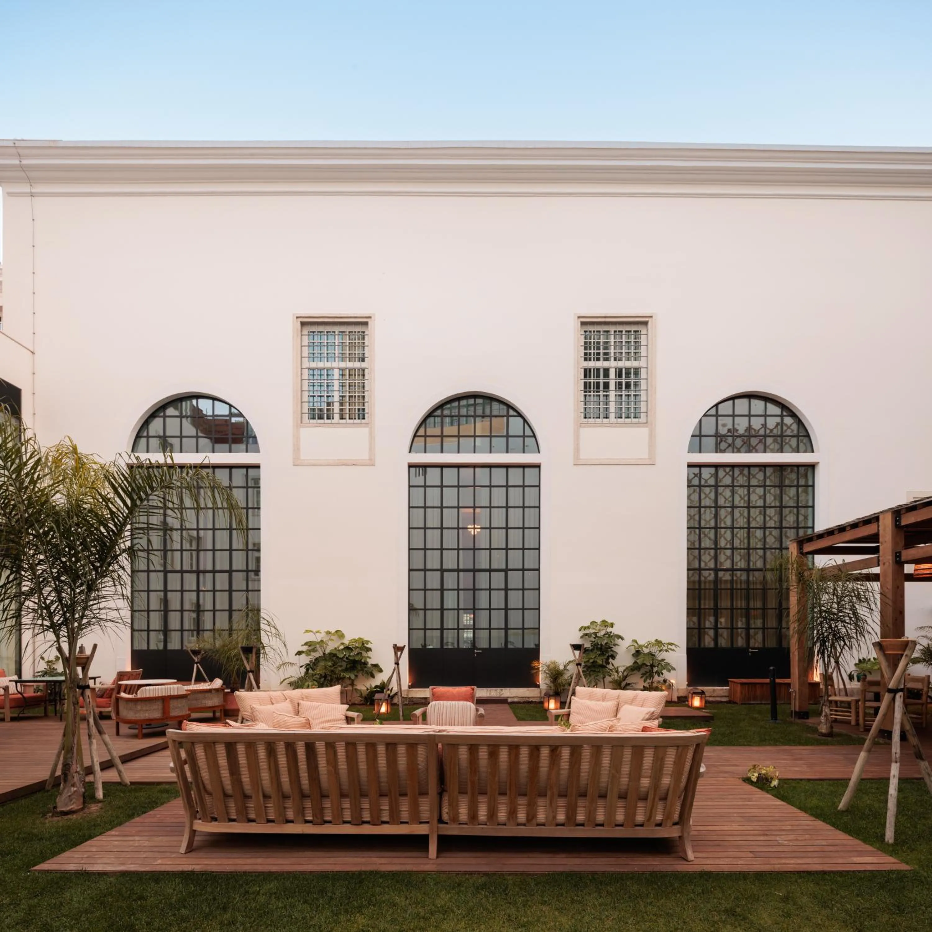 Inner courtyard view in Locke de Santa Joana