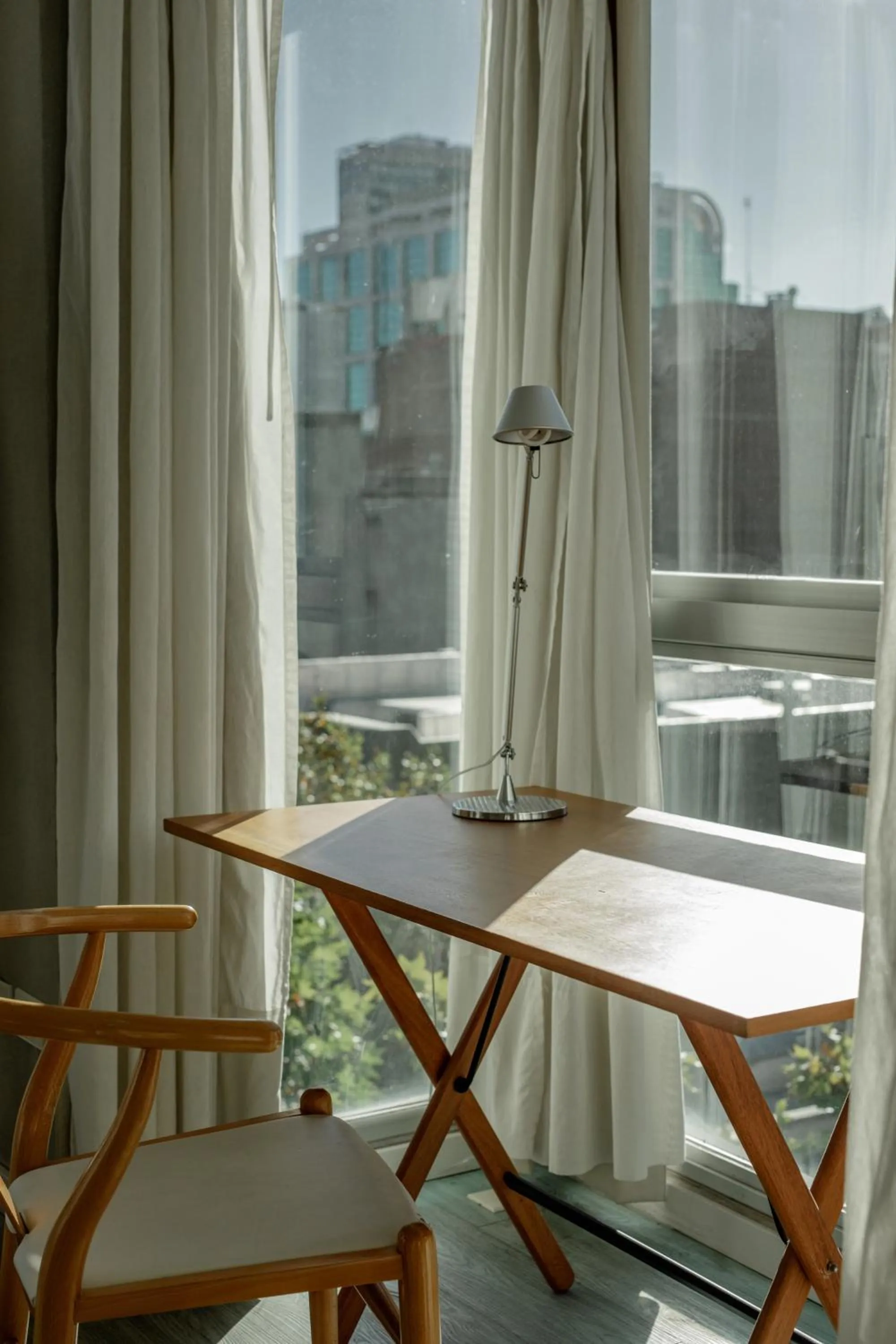 Seating area in Smart Hotel Montevideo
