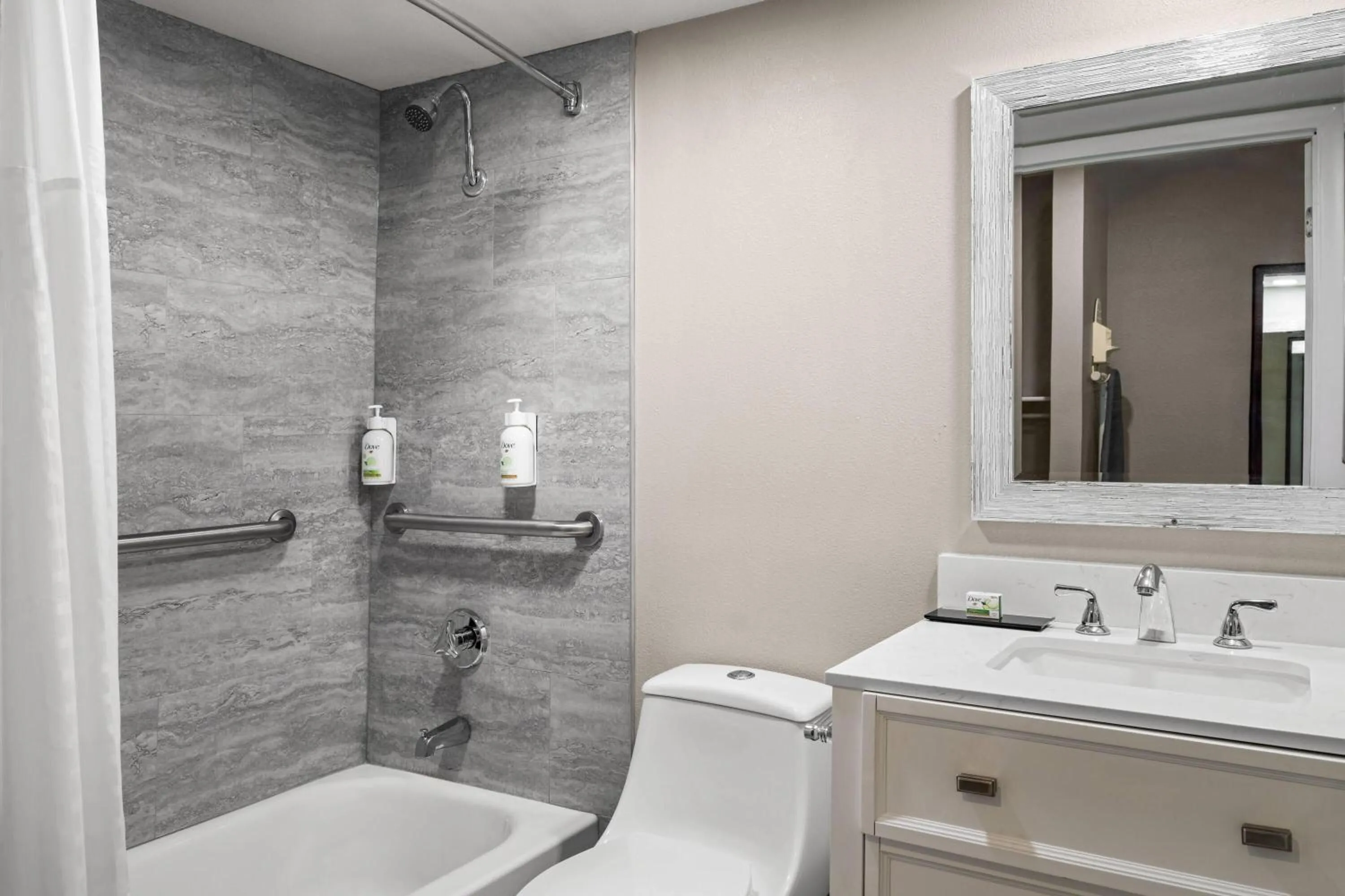 Bathroom in Baymont by Wyndham Jefferson City