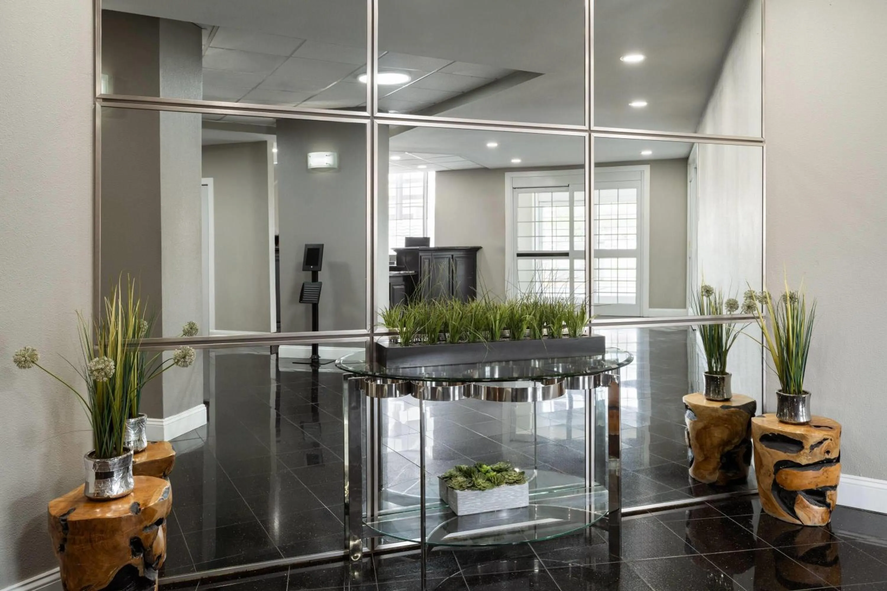 Lobby or reception in Baymont by Wyndham Jefferson City