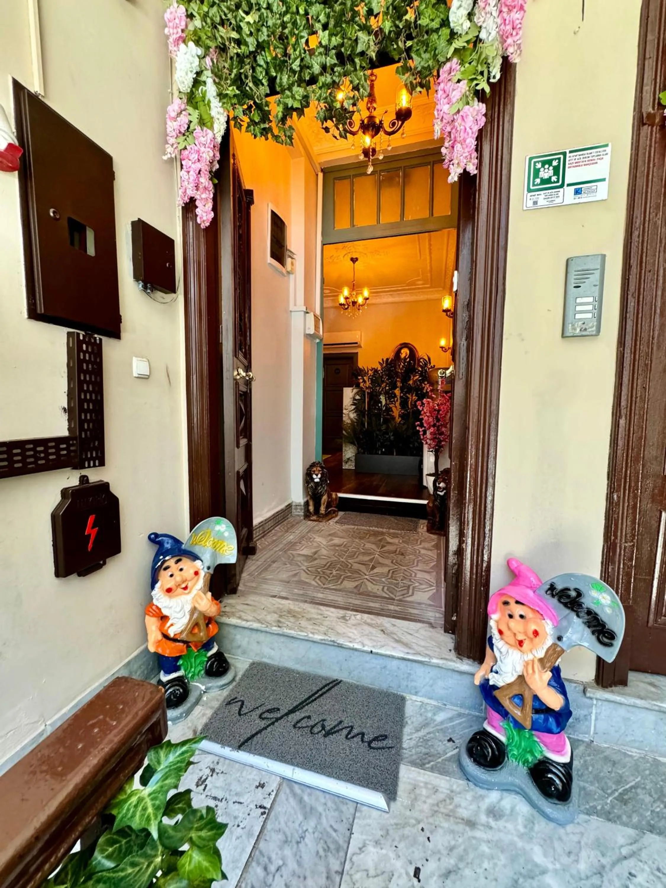 Facade/entrance in Otel Kadıköy