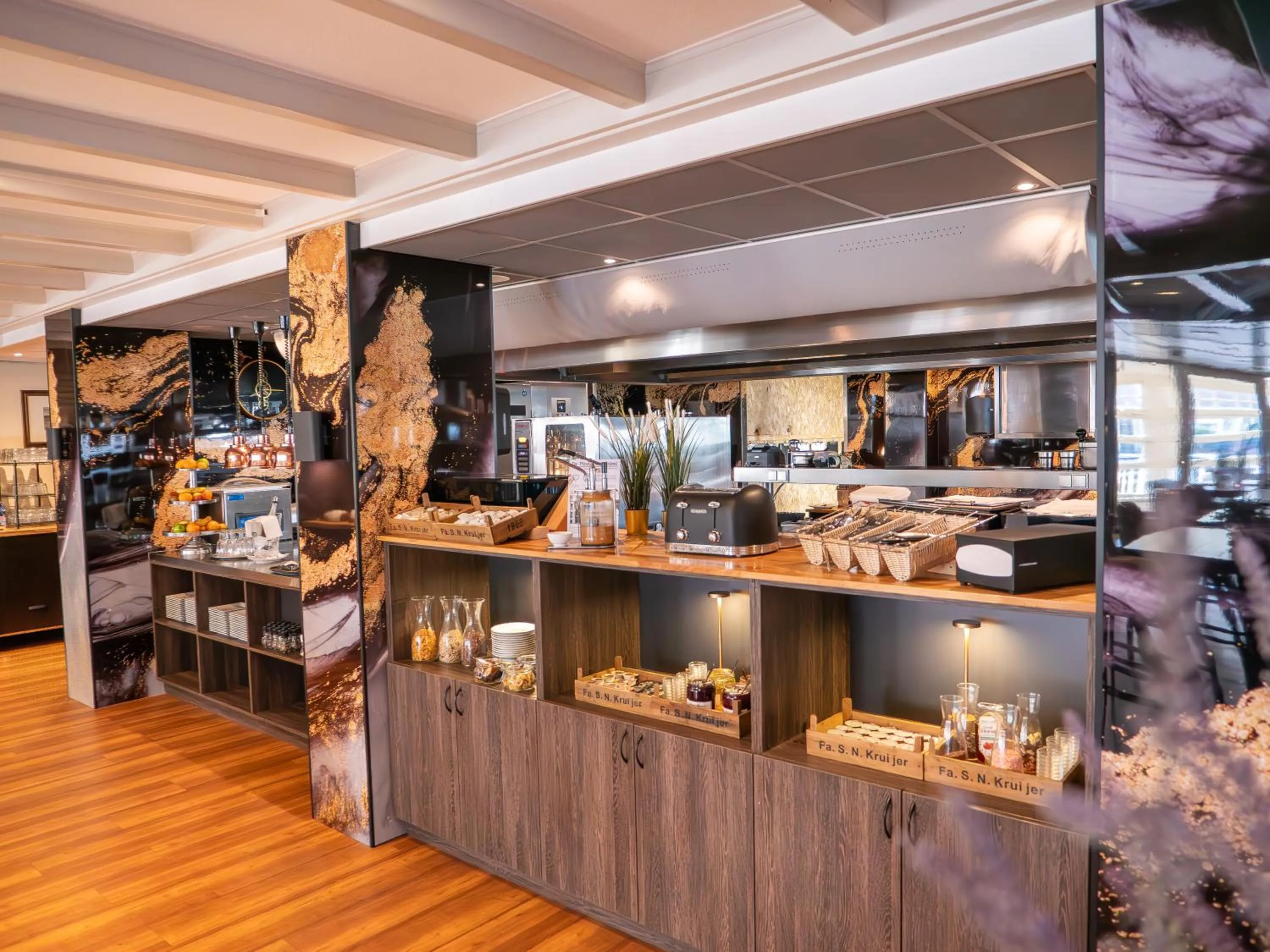 Buffet breakfast in Heeren van Noortwyck