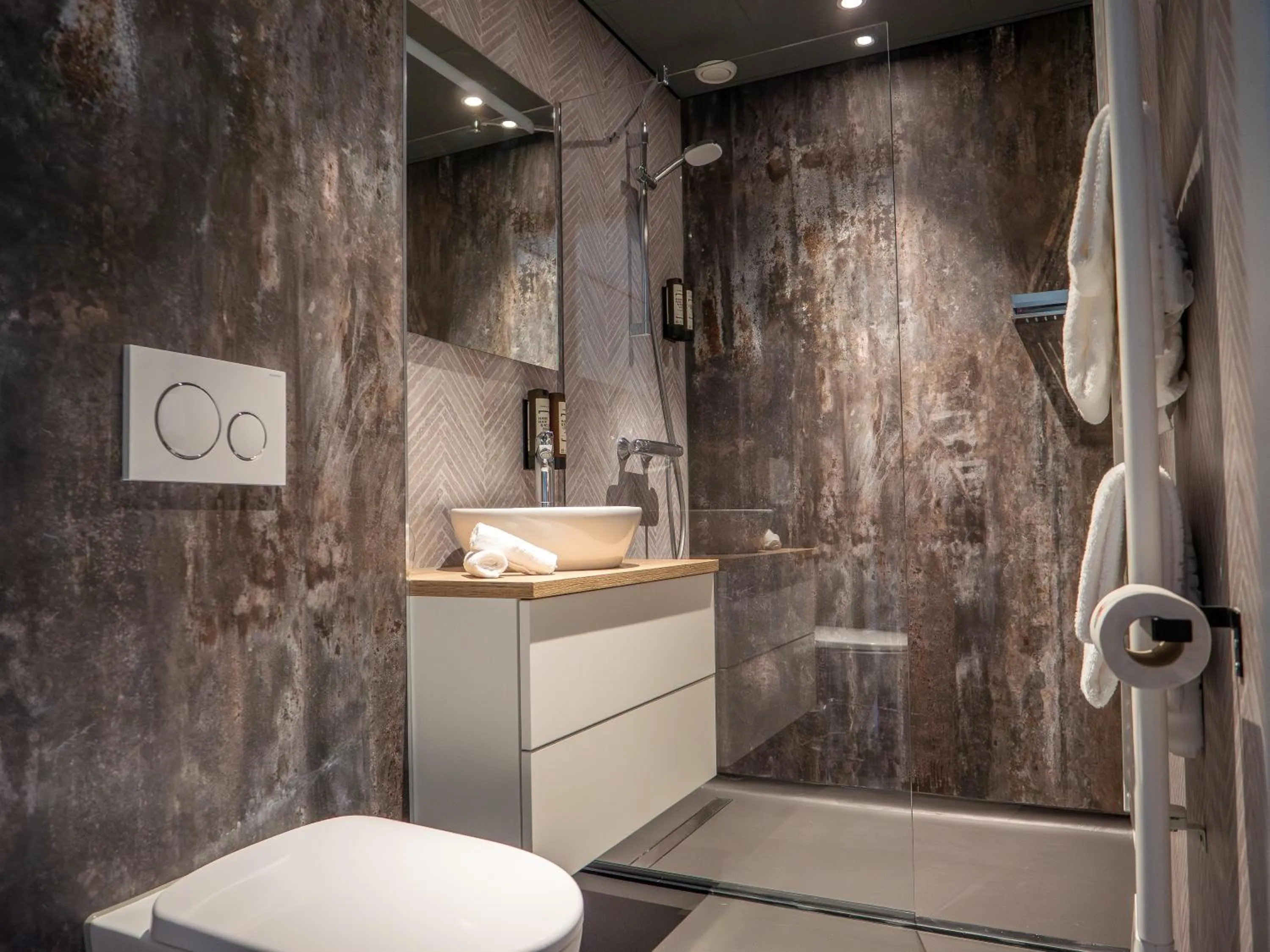 Bathroom in Heeren van Noortwyck