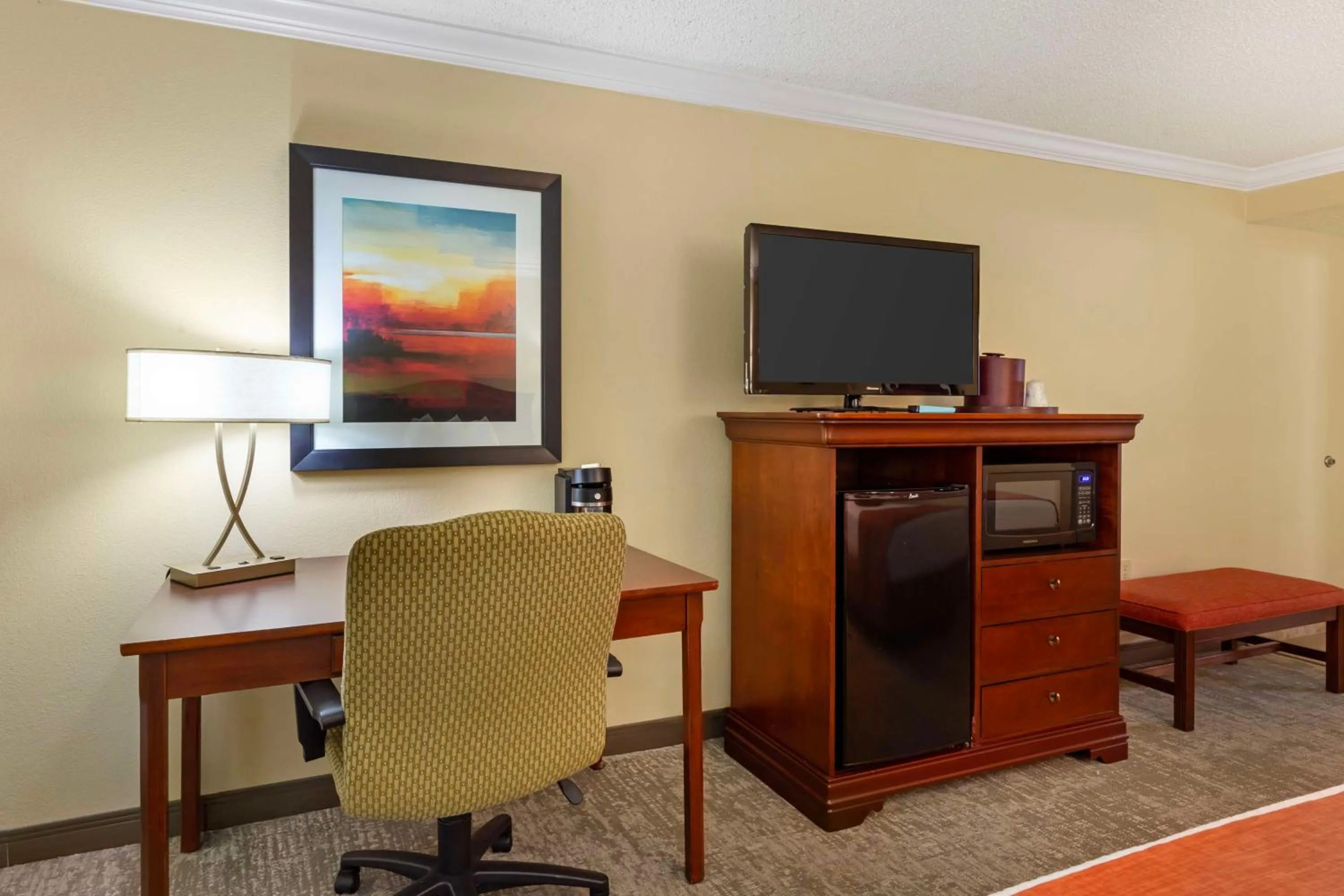 Bedroom in Best Western Plus Burlington