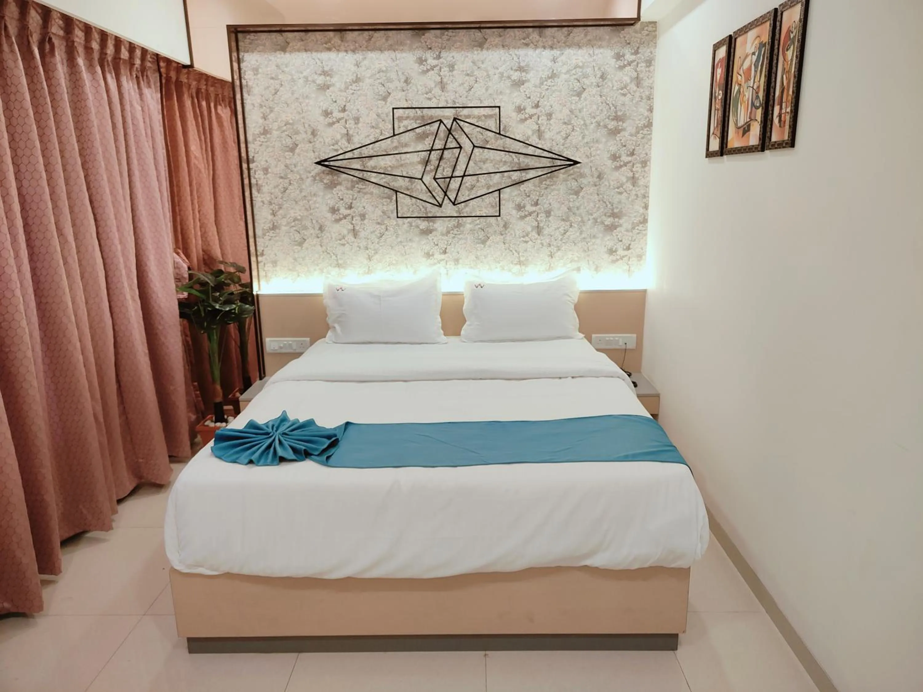 Bedroom, Bed in Vav Residency
