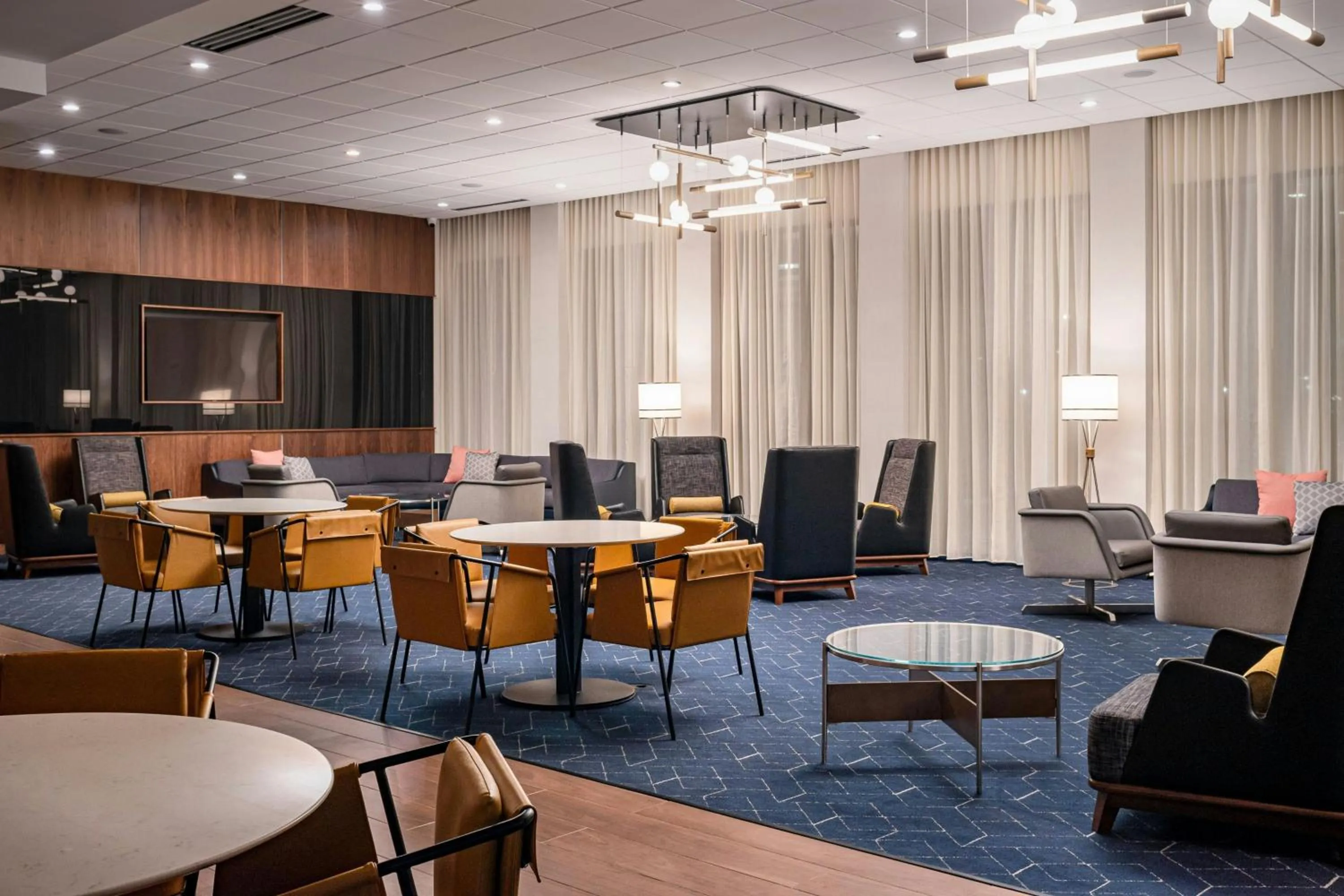 Lobby or reception in Courtyard by Marriott Cleveland TN