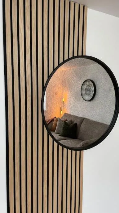 Braeview - by Caithness Luxury Apartments NC500 - 3 Bedroom Luxury holiday home - Sleeps Work teams upto 3 & holiday makers upto 5