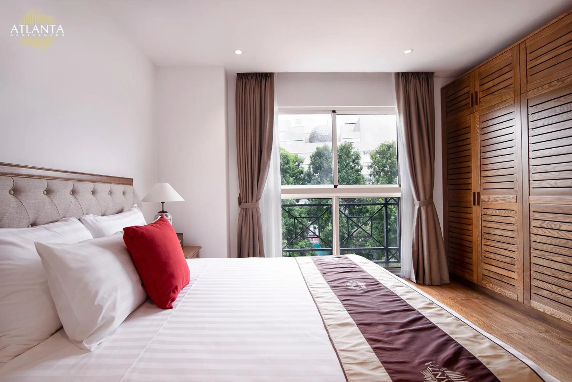 Bed in Atlanta Residences