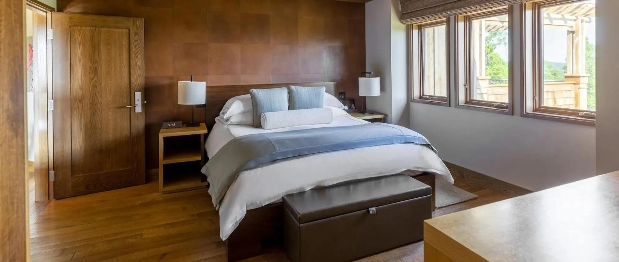 Bed in The Lodge at Primland, Auberge Collection