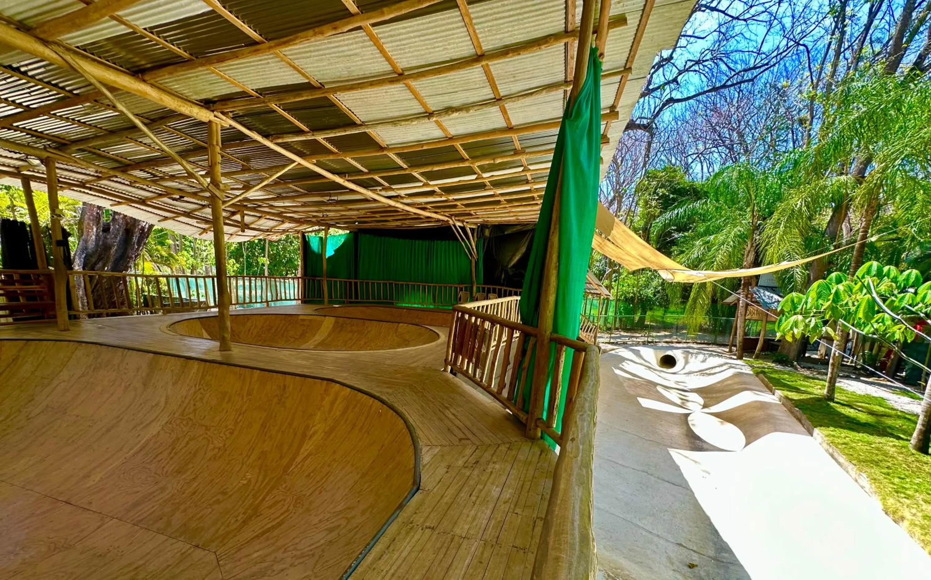 Pacifica Surf Studios