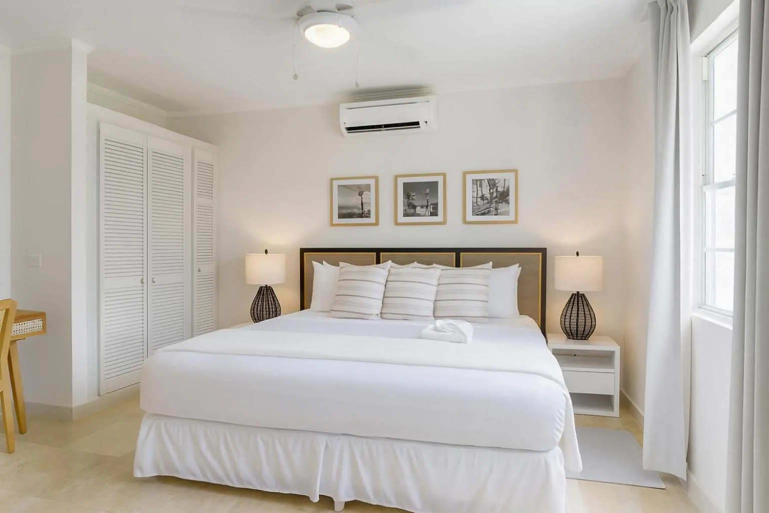 Bed in South Point Hotel Inc