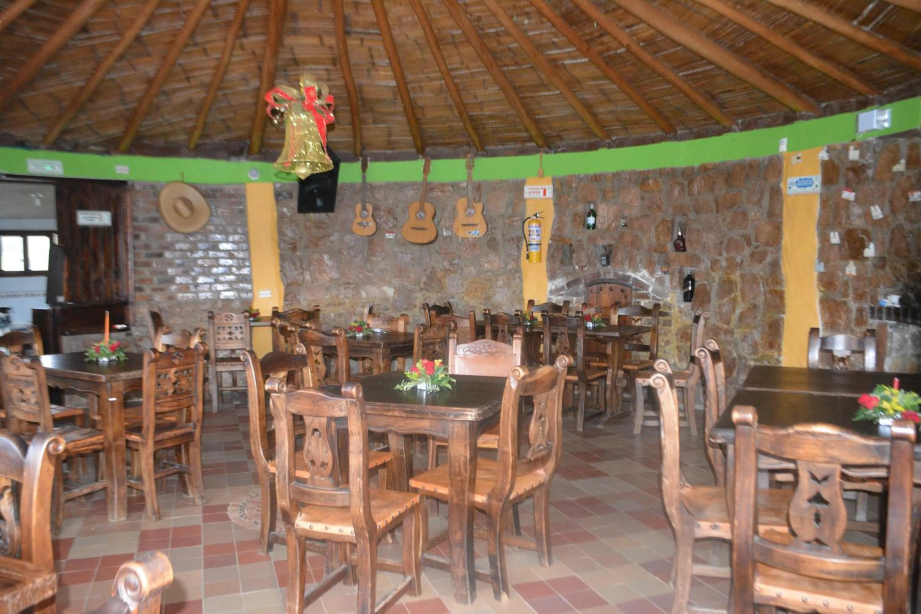 Hotel Cabañas San Cayetano