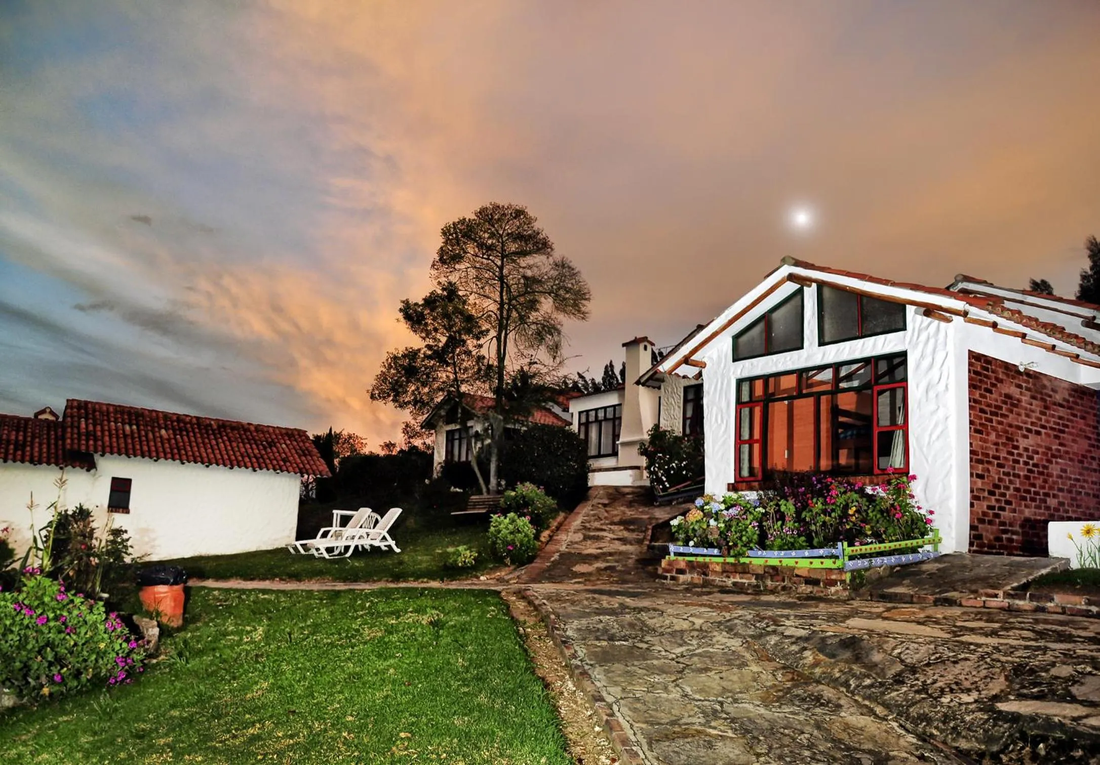 Facade/entrance in Hotel Cabañas San Cayetano