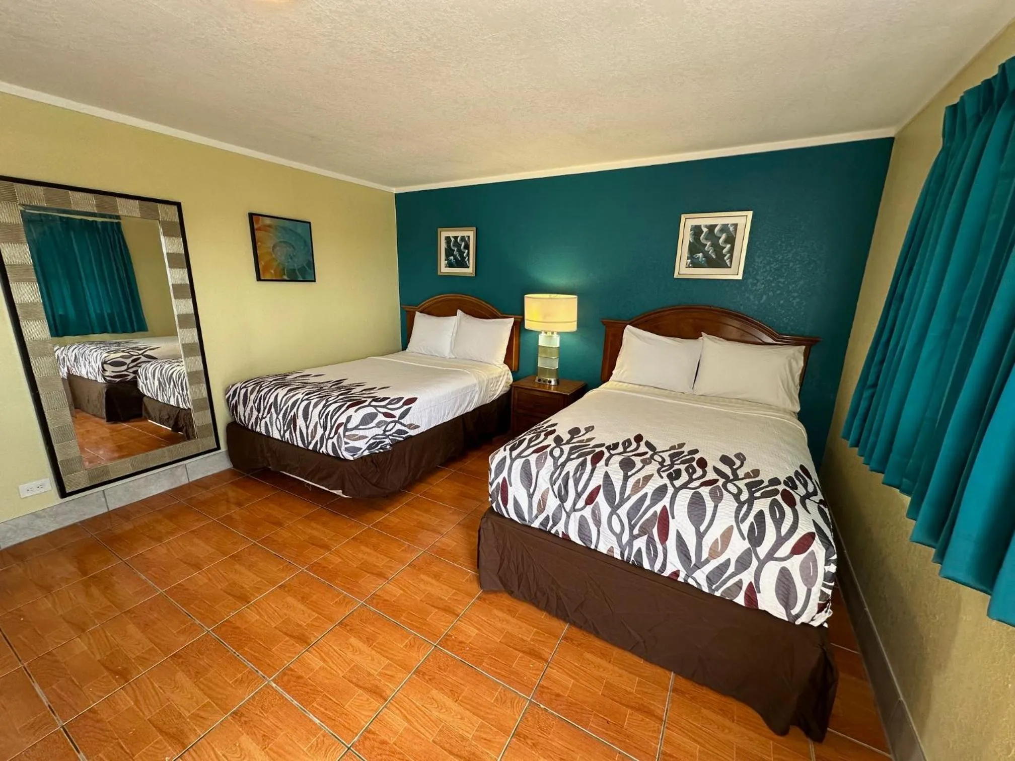 Double Room in Royal Inn