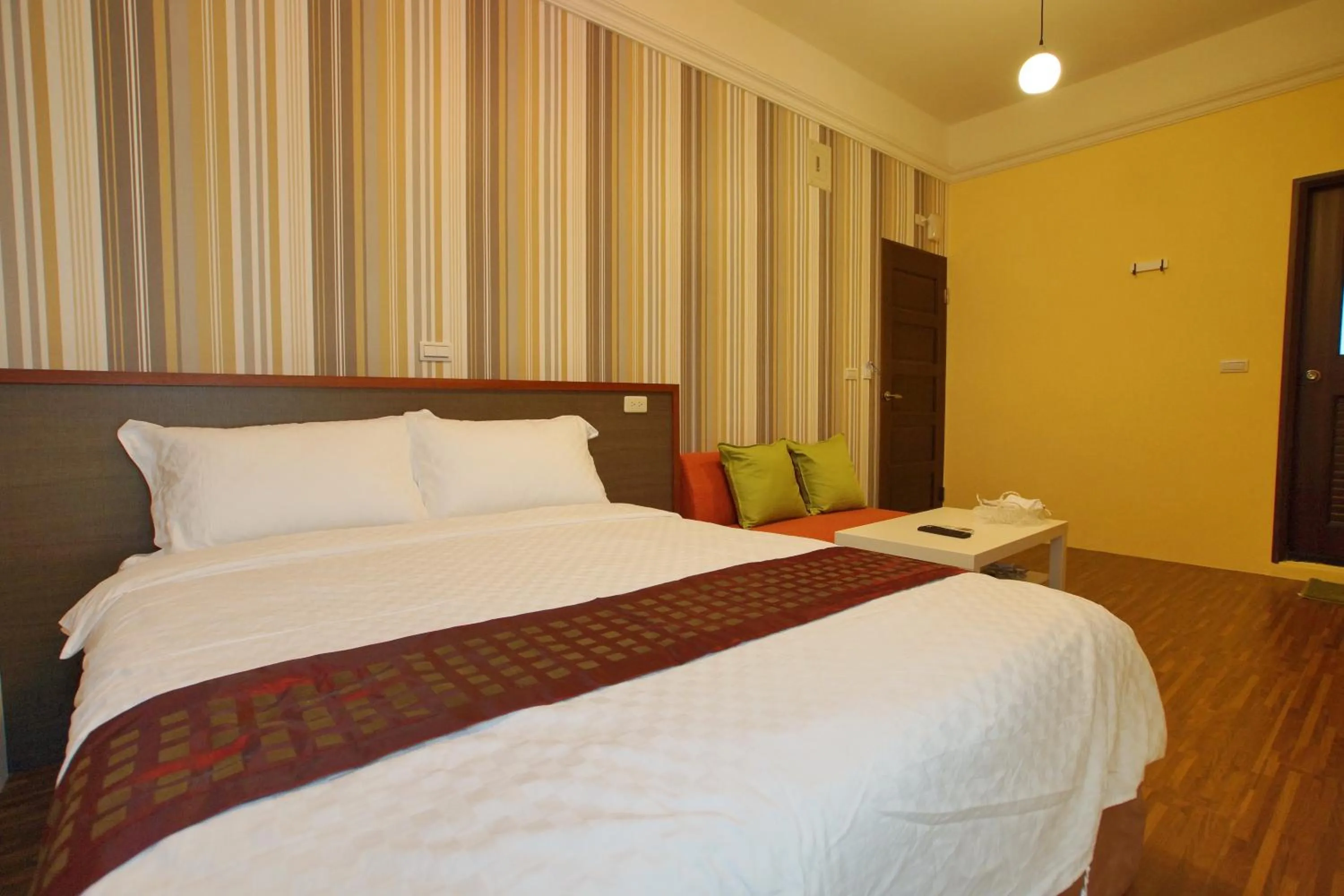 Bed in 輕旅小站 Soft Travel Hostel