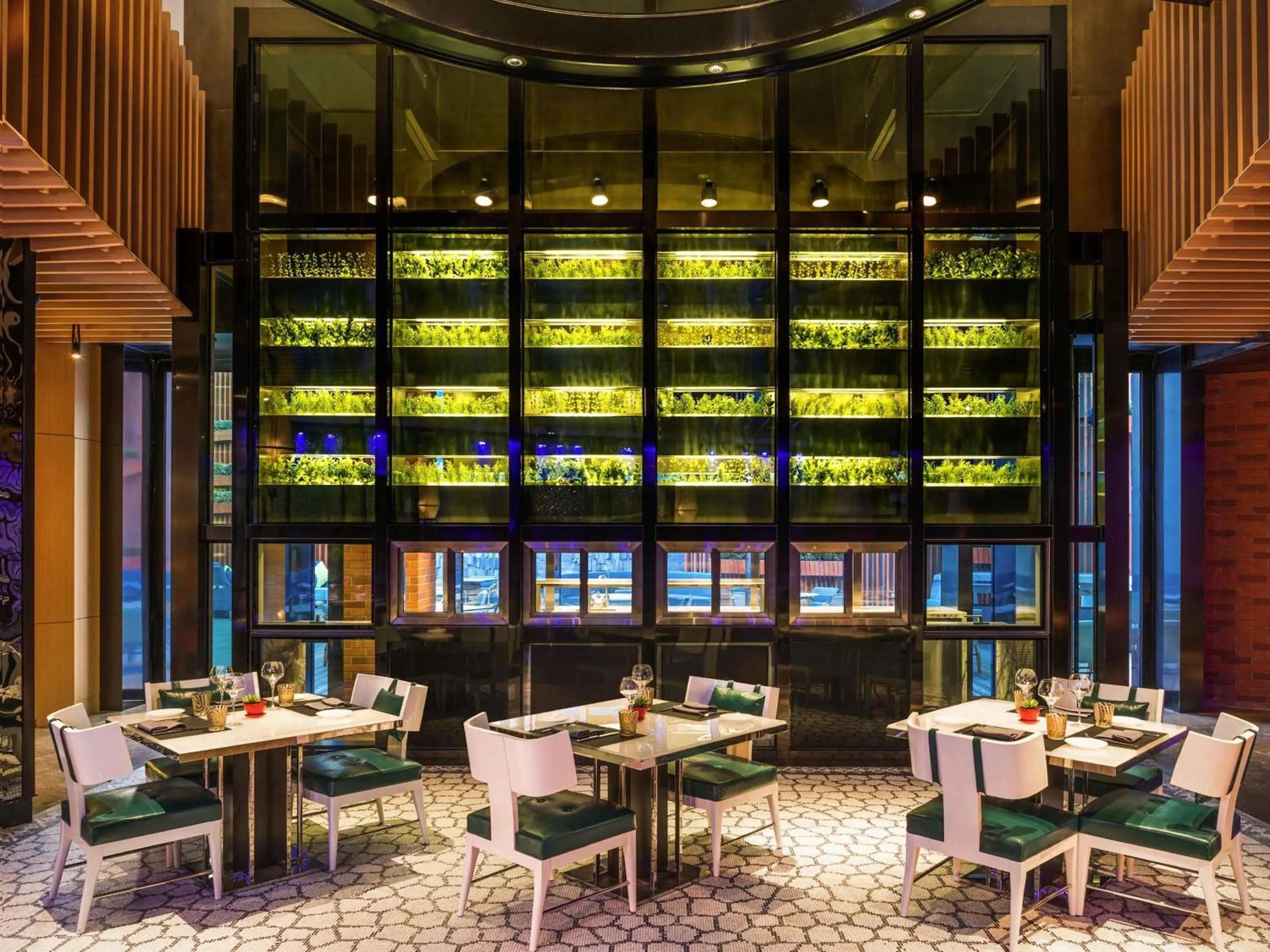 Restaurant/places to eat in Sofitel Beijing Central