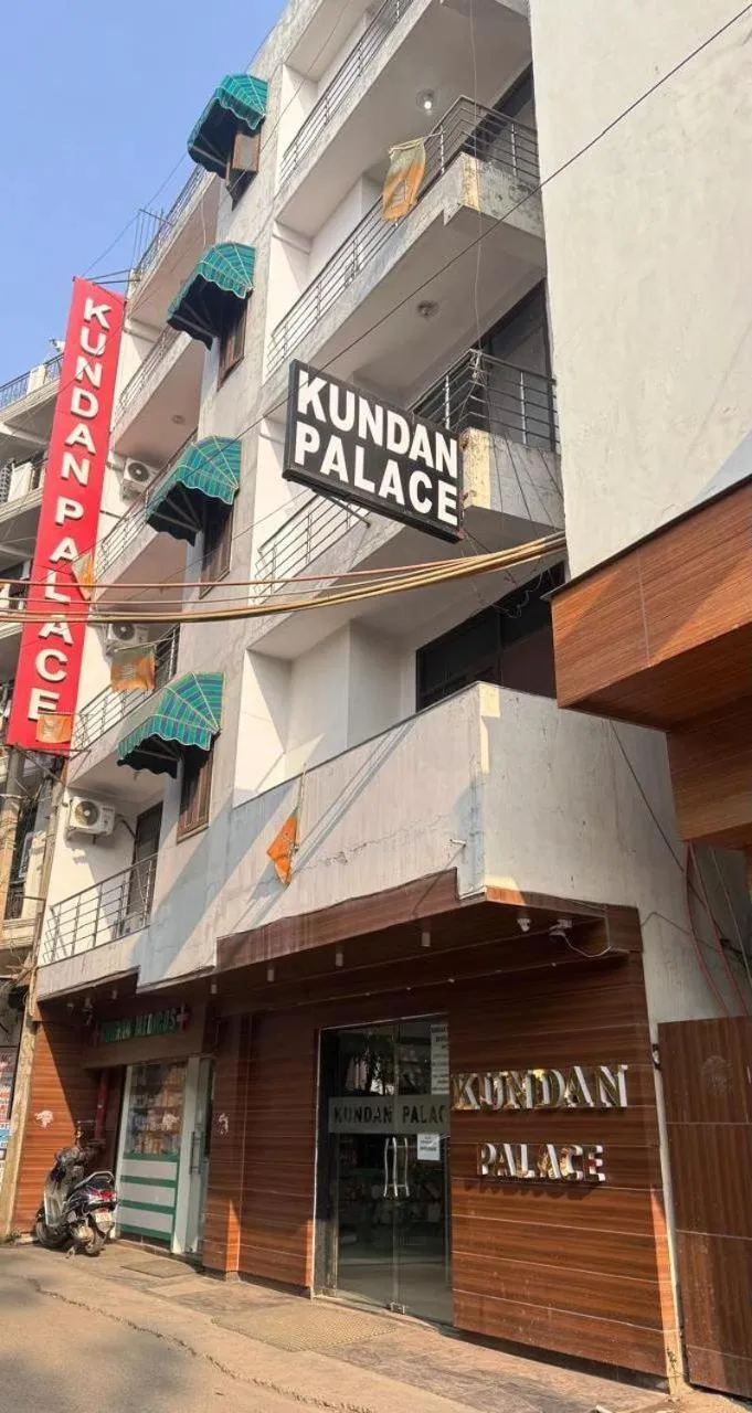 Property building in Hotel Kundan Palace