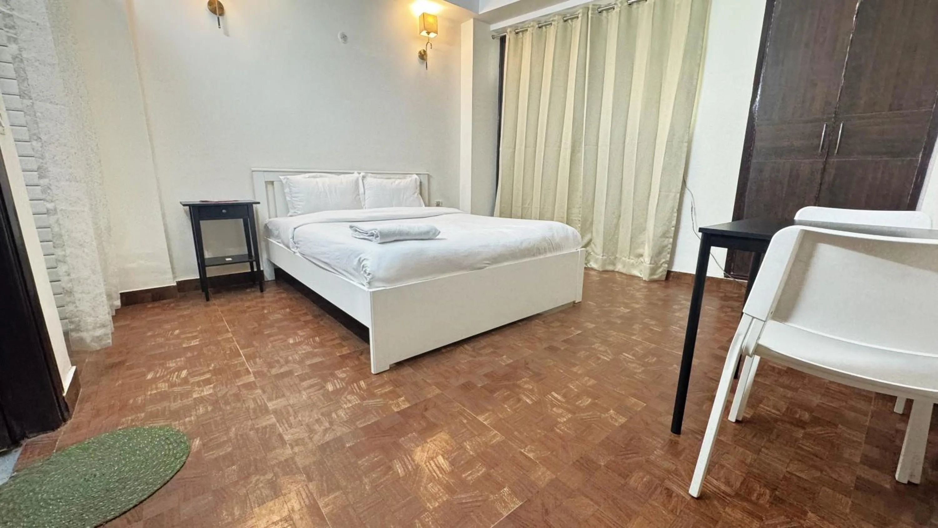 Bed in Hotel Kundan Palace