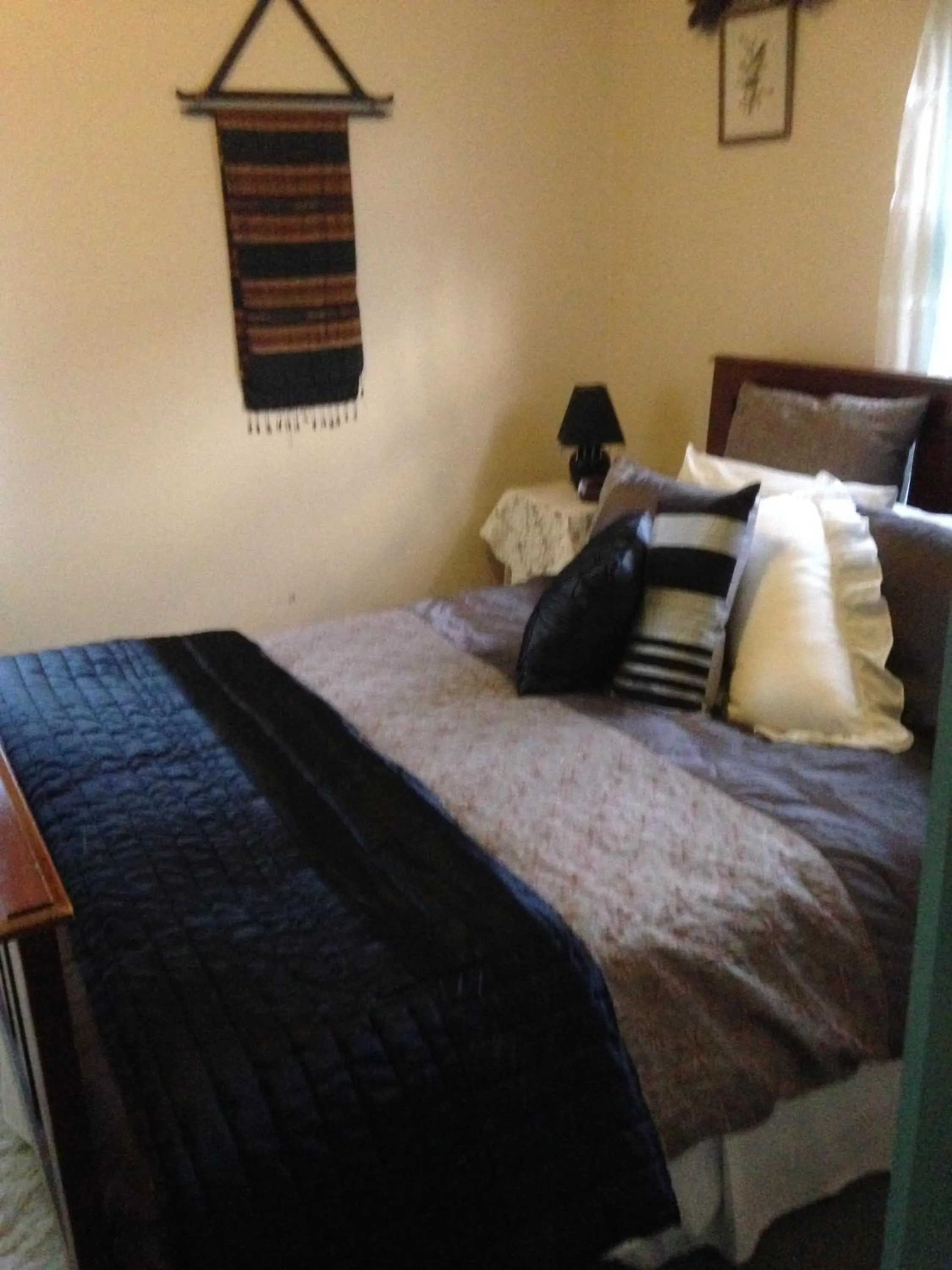 Bedroom, Bed in Butlers Guesthouse