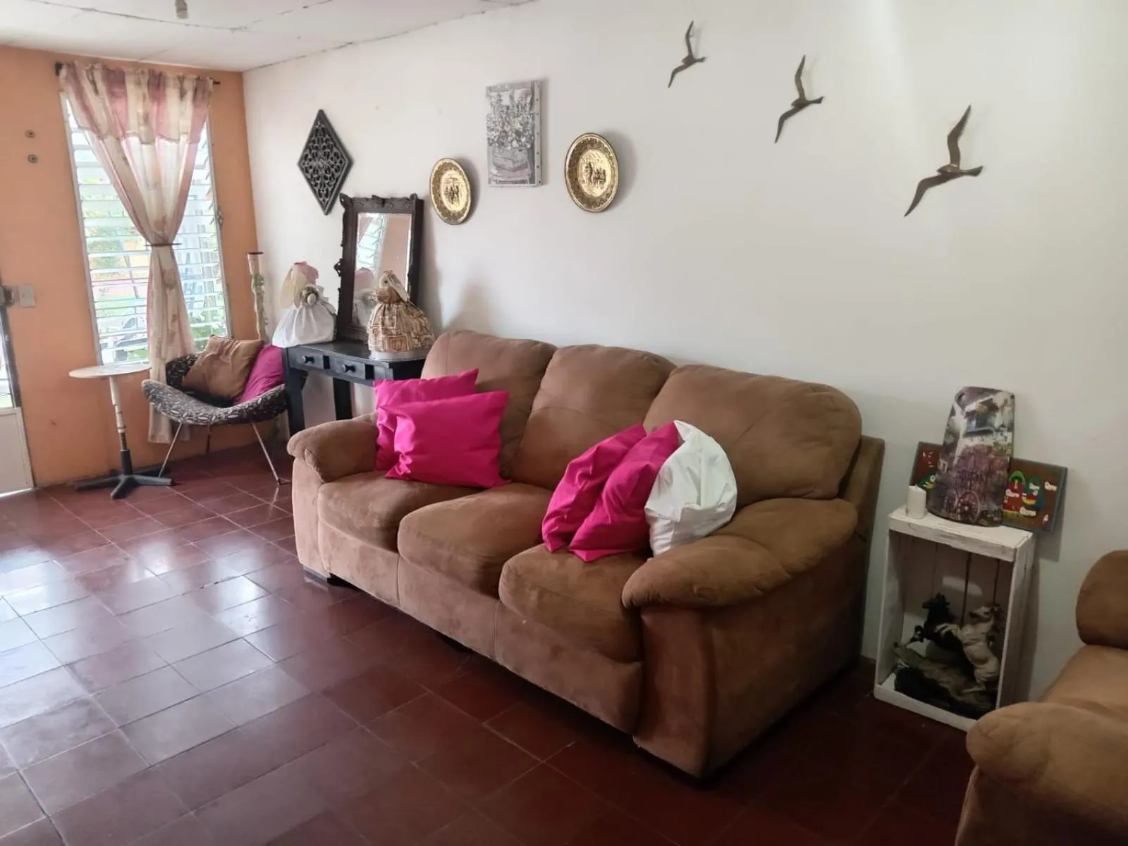 Santa Tecla Acogedora Guest House