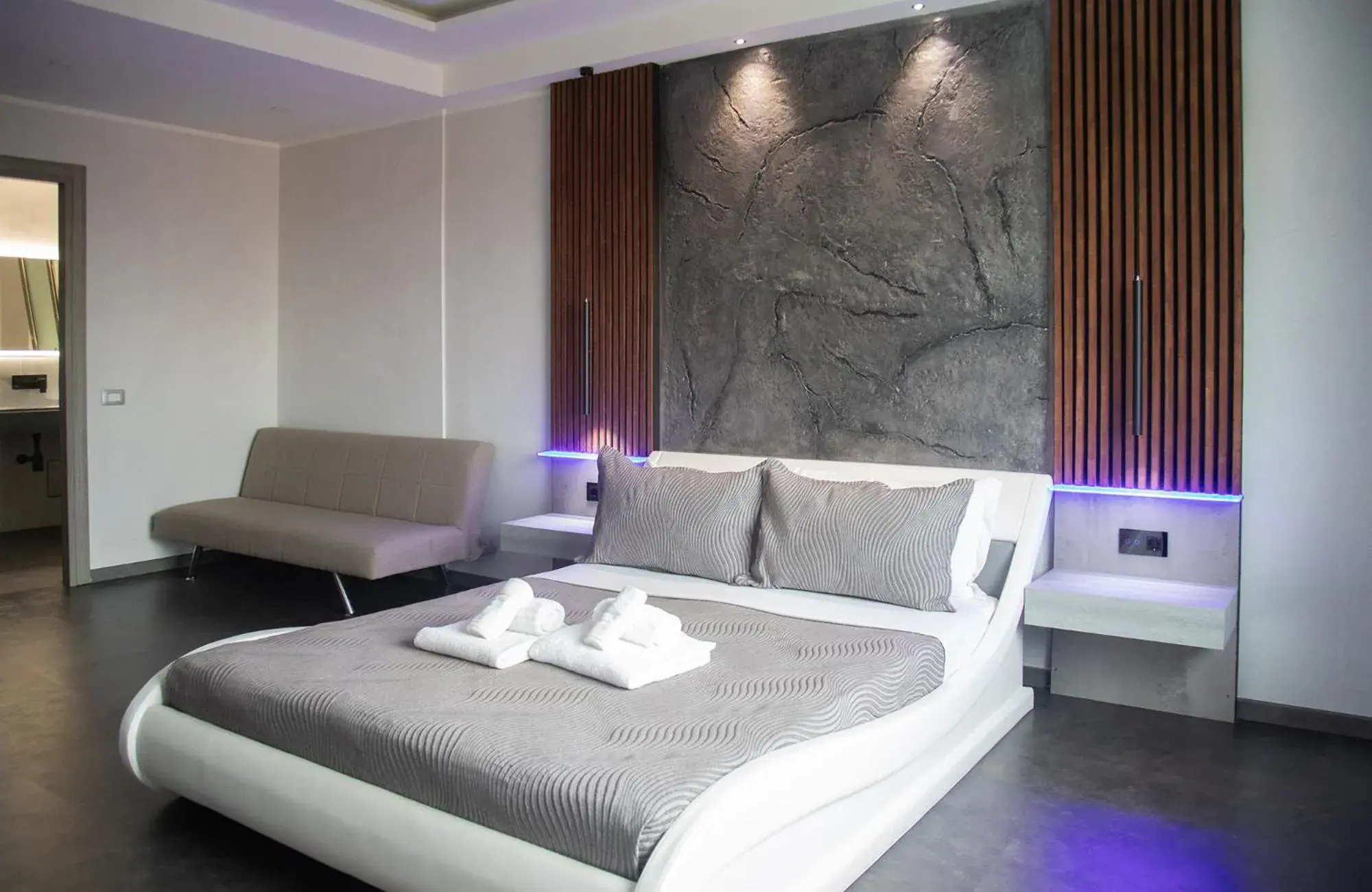 Triple Room with Pool View in Residence Villa Rosa dei Venti Triple Room with Pool View in Residence Villa Rosa dei Venti