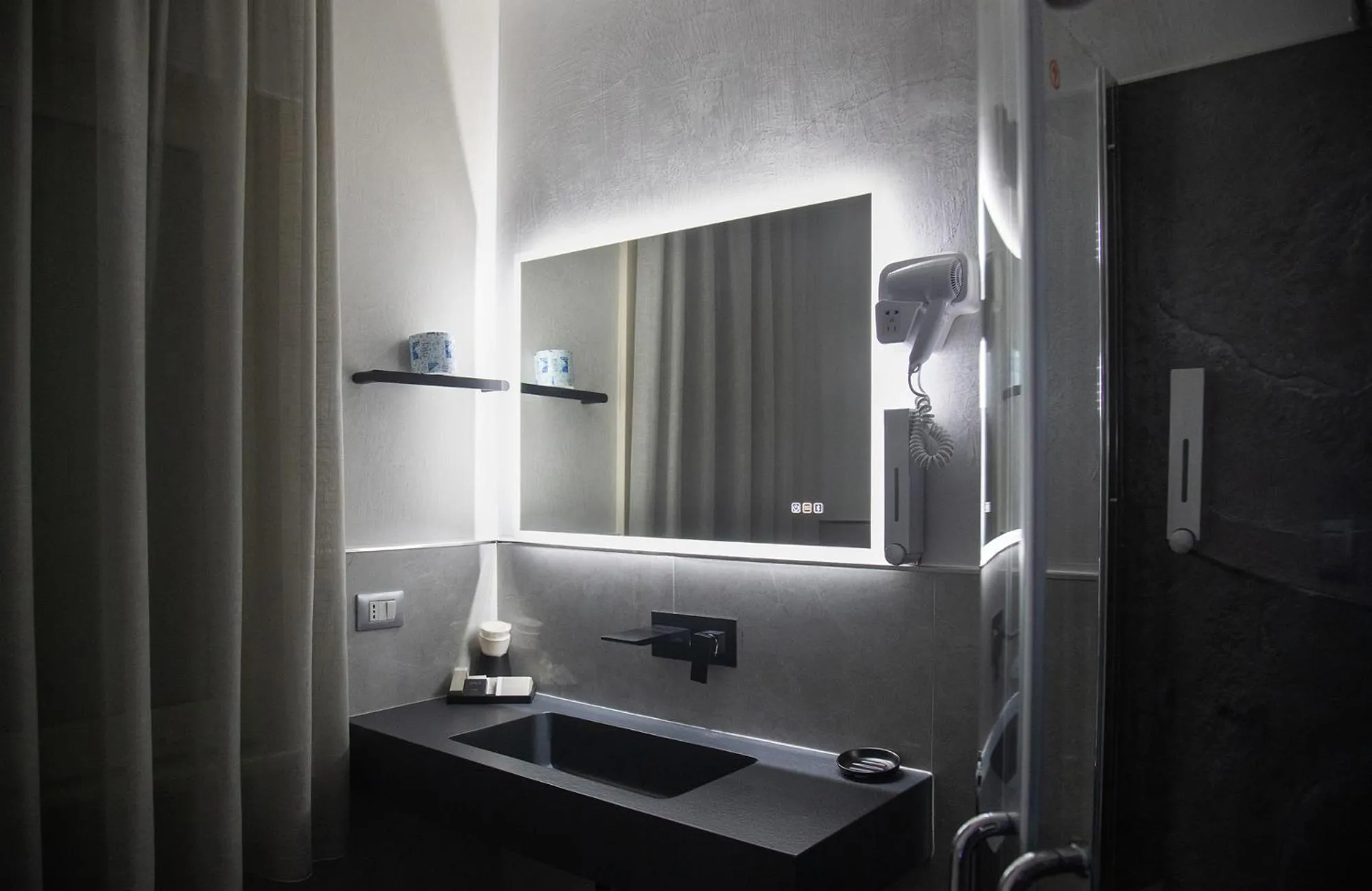 Toilet in Residence Villa Rosa dei Venti