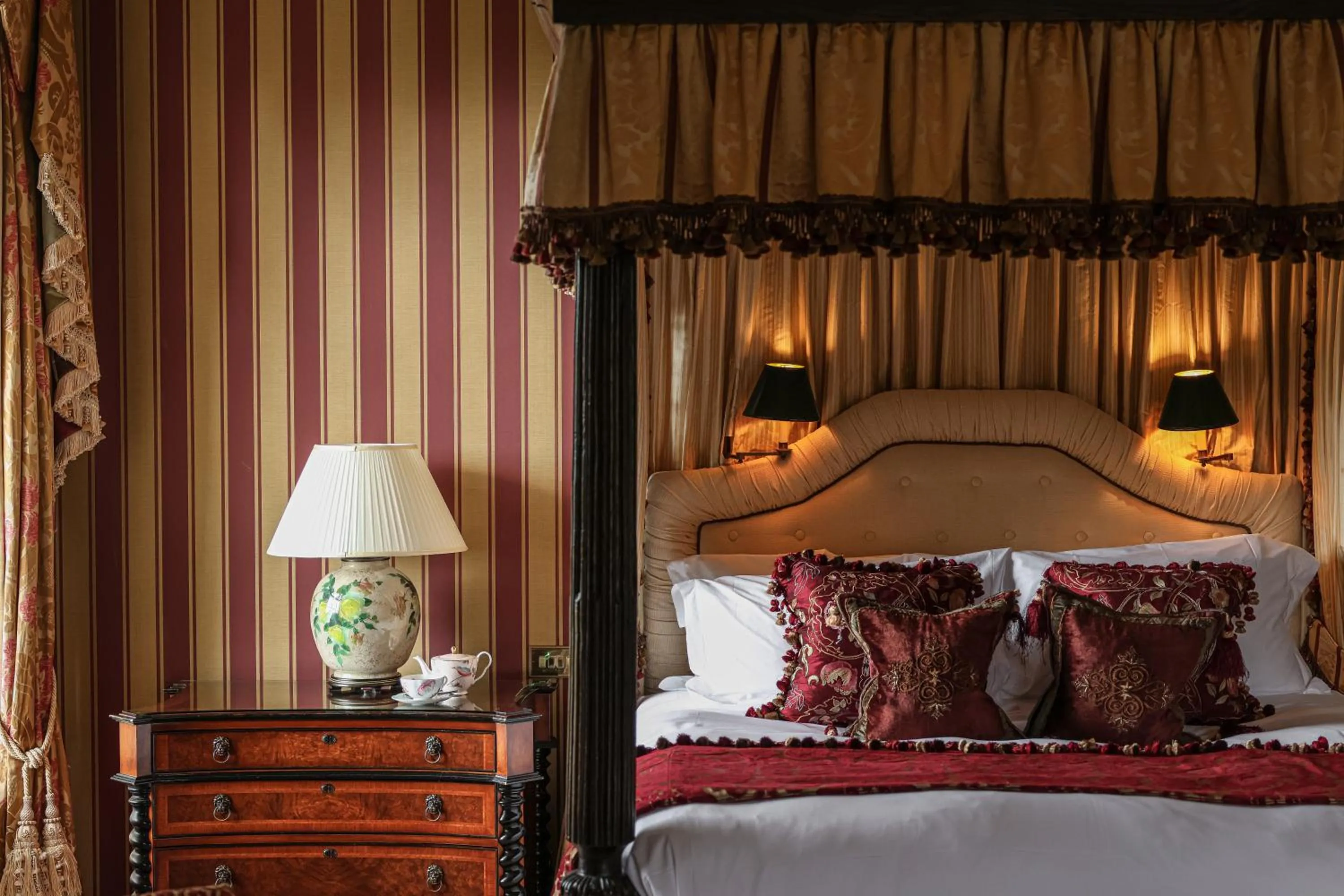 Bedroom, Bed in Lucknam Park, Emblems Collection