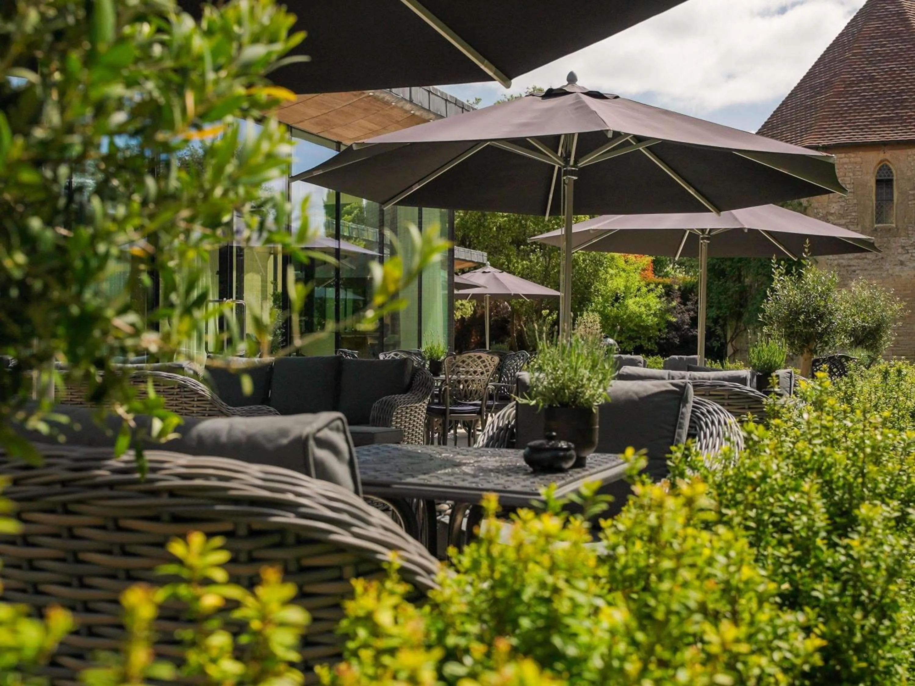 Restaurant/places to eat in Lucknam Park, Emblems Collection