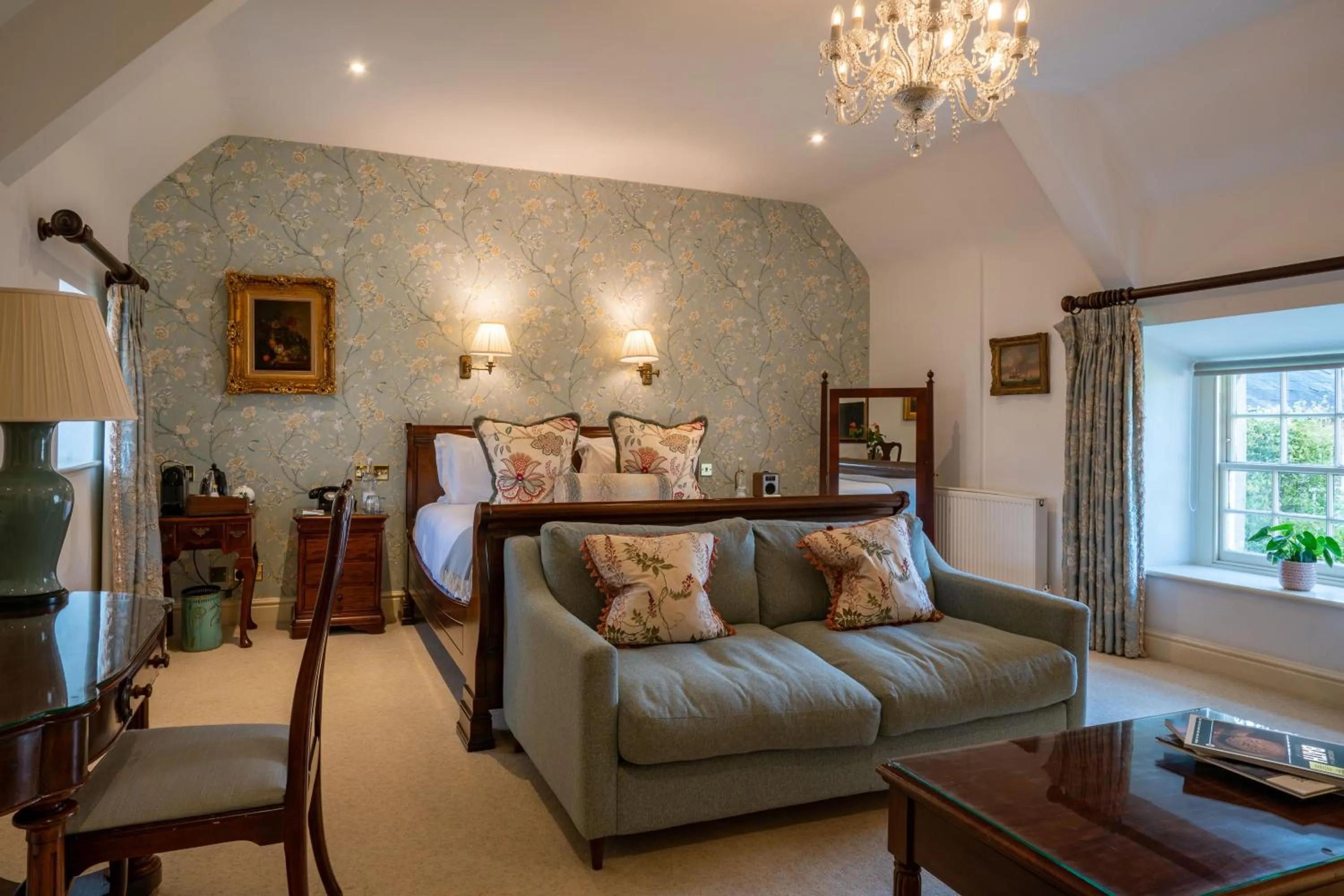 Bed in Lucknam Park, Emblems Collection