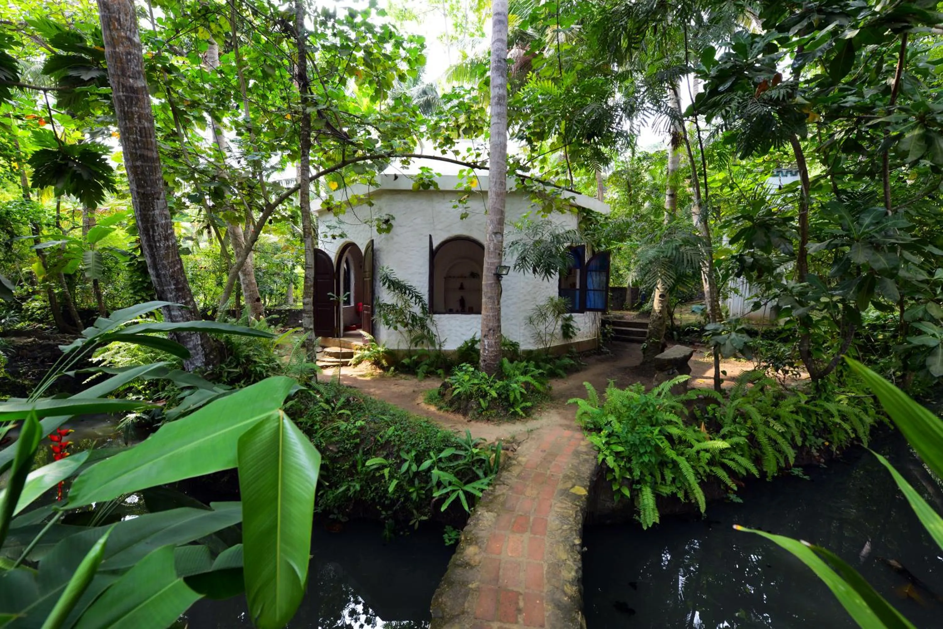 Spa and wellness centre/facilities in Secret Garden Villa - Unawatuna