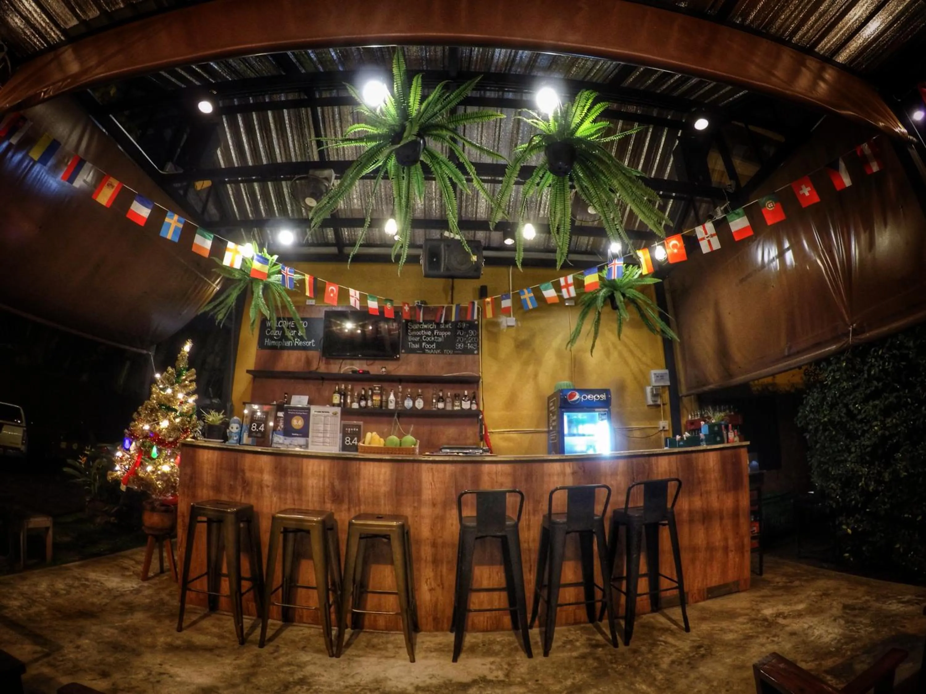 Restaurant/places to eat in Himaphan Boutique Resort - SHA EXTRA PLUS