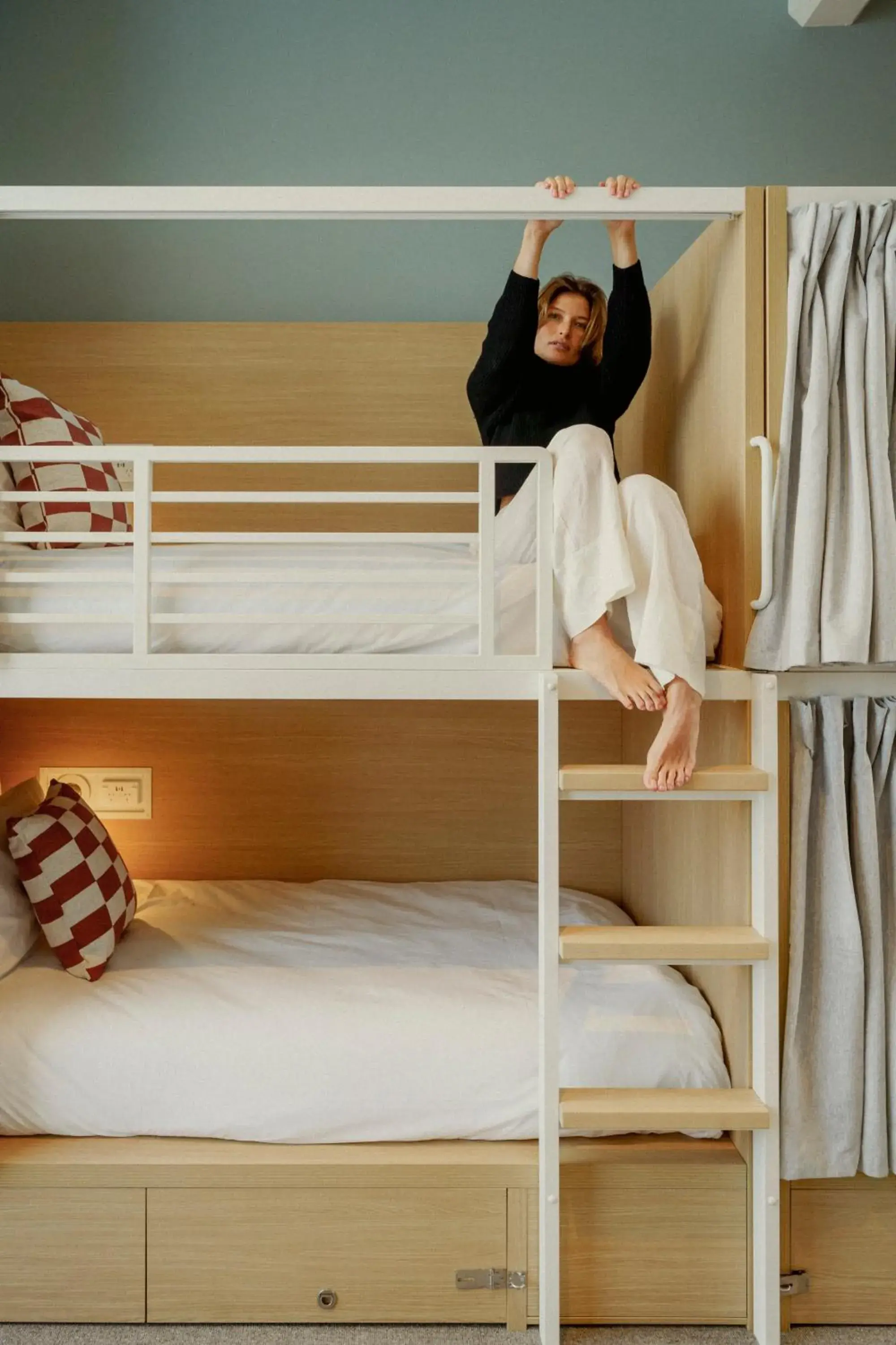 Shared Suite - 8 Bed in Drifter Christchurch Shared Suite - 8 Bed in Drifter Christchurch